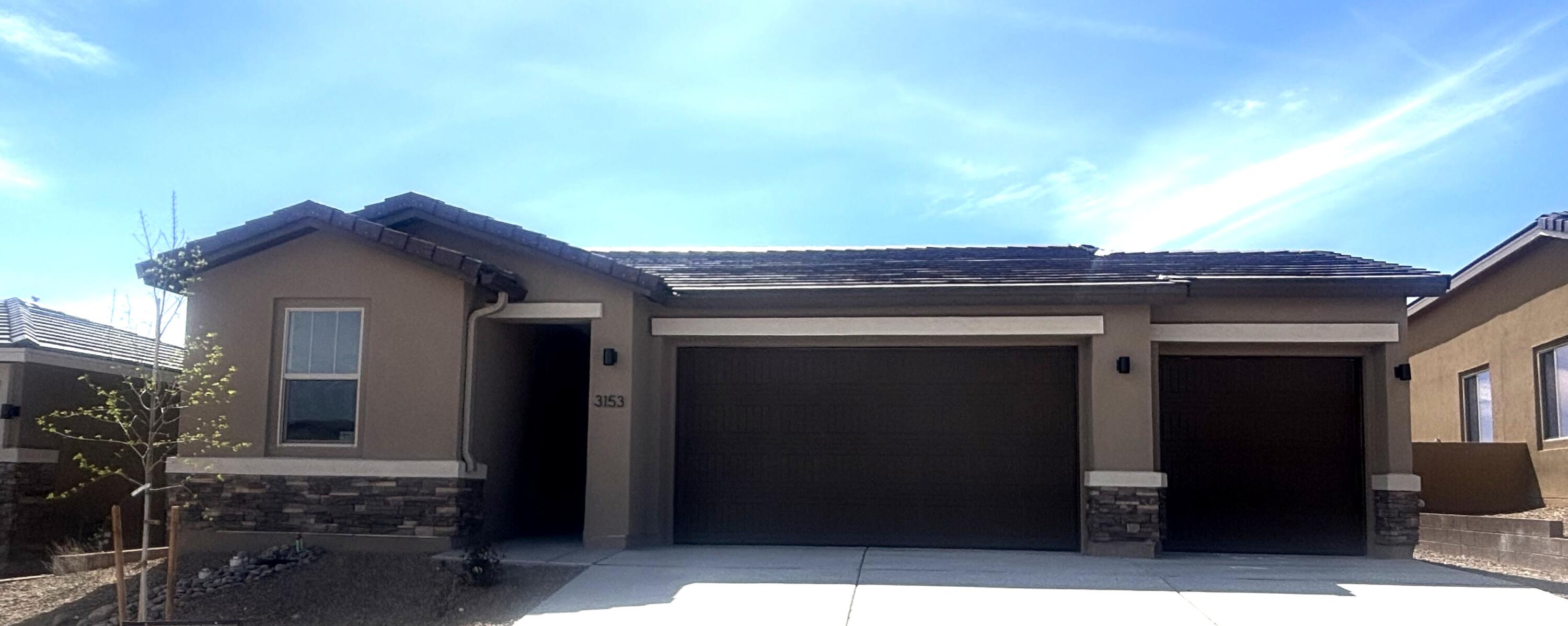 3153 Wolf Tail Loop NE — photo