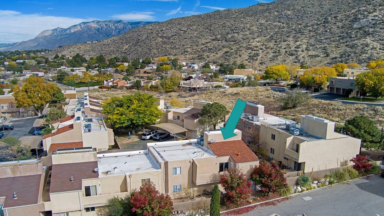 13246 Candelaria Road NE — photo