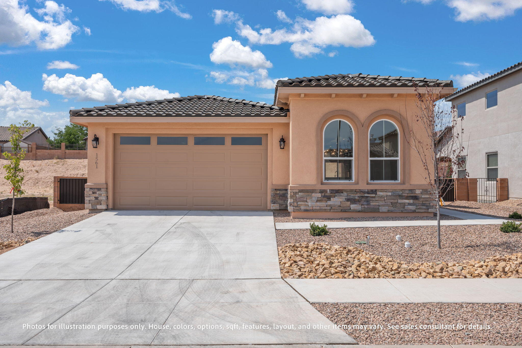 1561 Corta Corona SW — photo