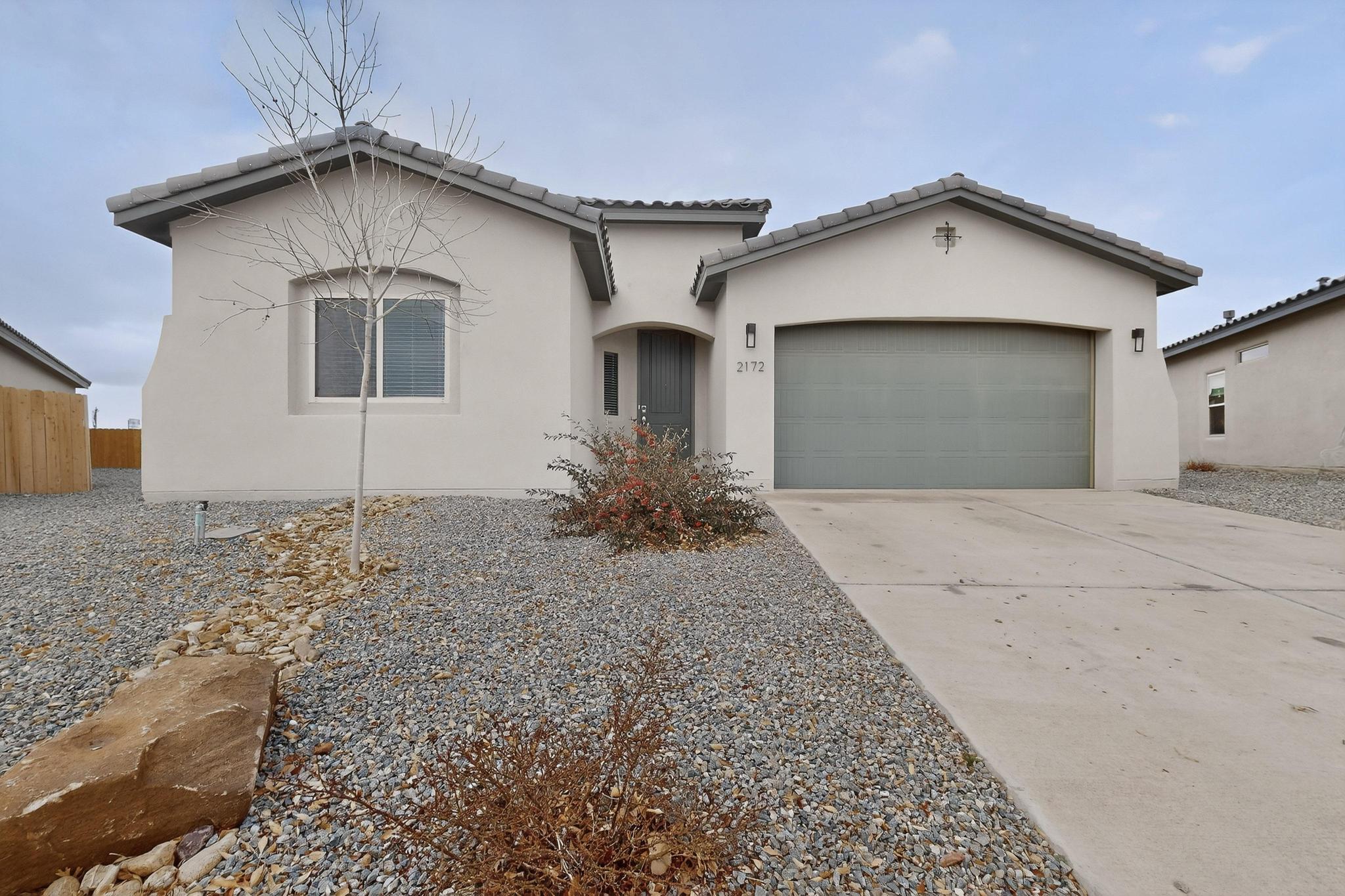 2172 Solara Loop NE, Rio Rancho, NM 87144