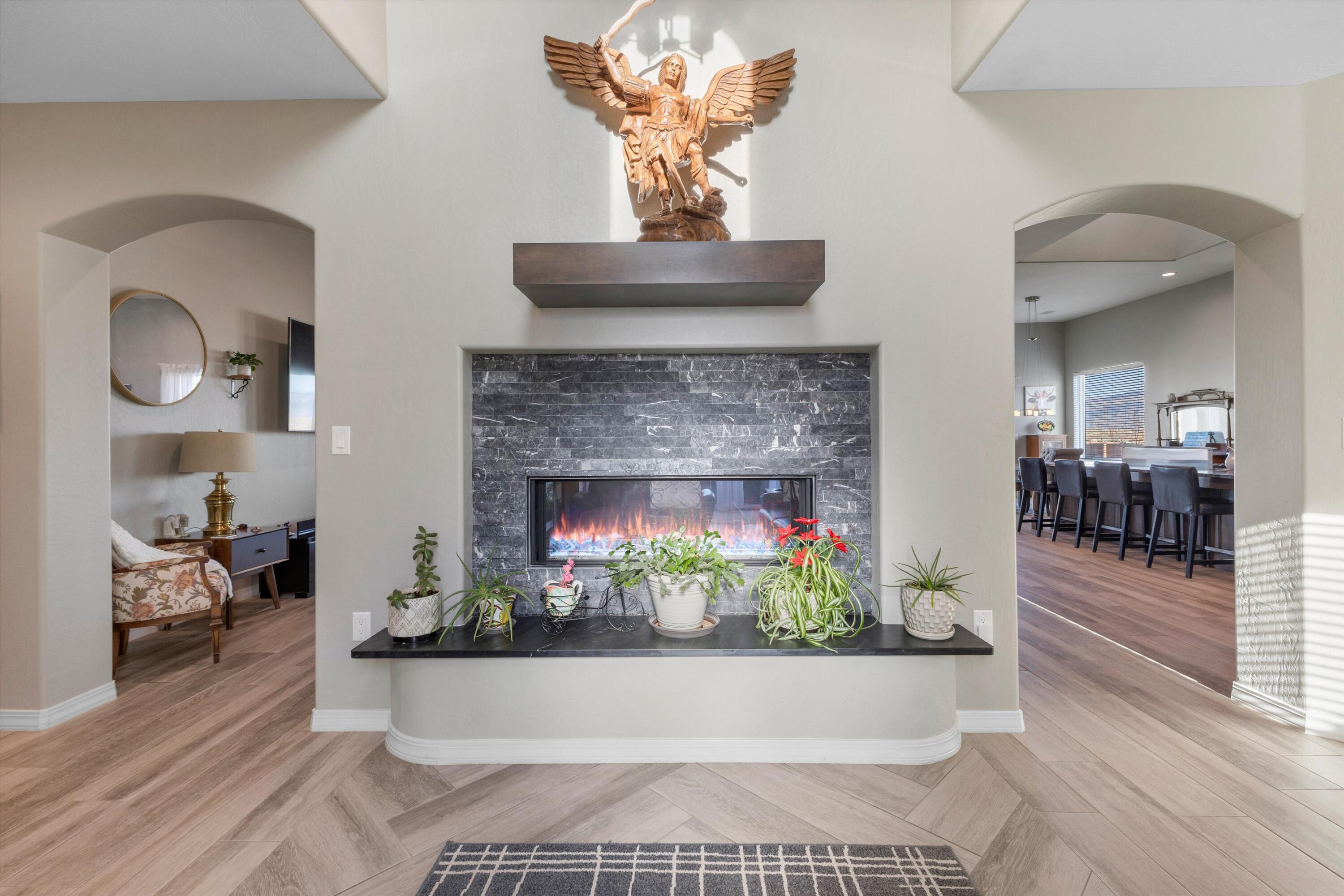 704 Gregg Road NE, Rio Rancho, NM 87124 — photo 2