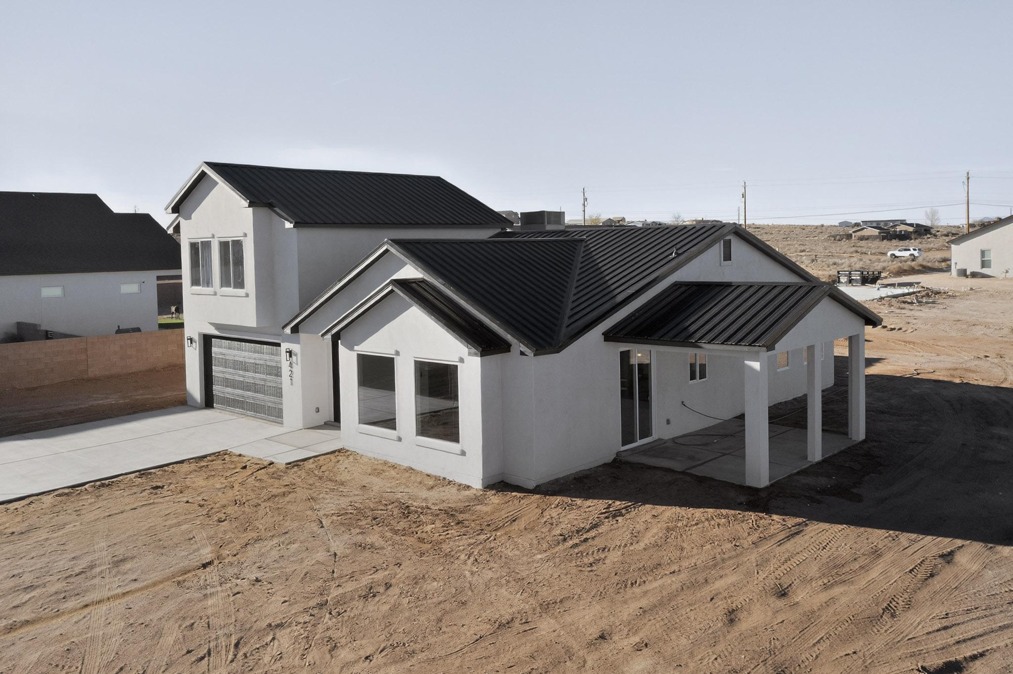 421 9th Street NE, Rio Rancho, NM 87124