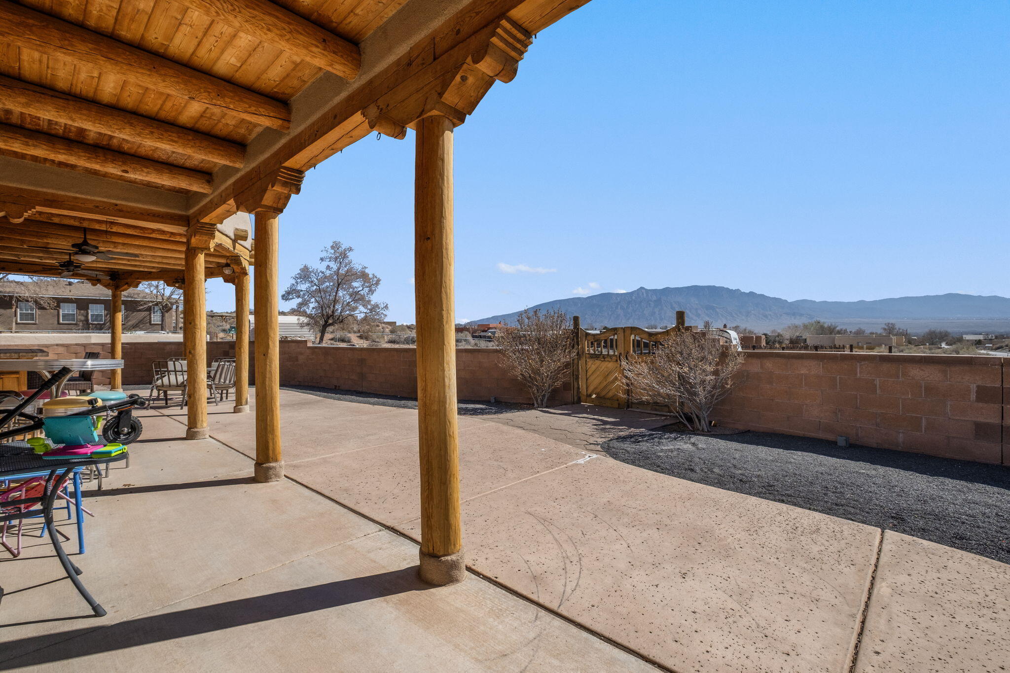 900 Acapulco Court NE, Rio Rancho, NM 87144 — photo 2