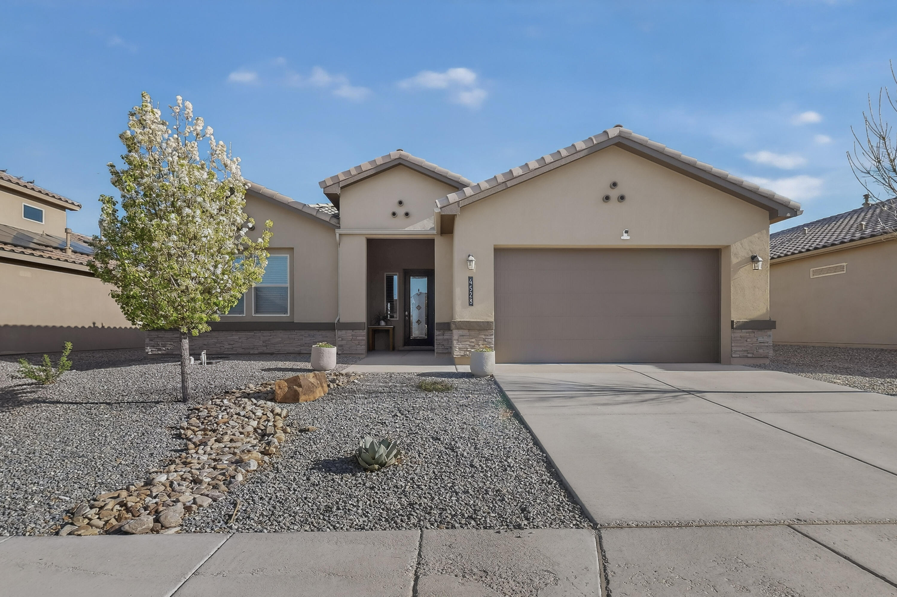 4528 Skyline Loop NE, Rio Rancho, NM 87144 — photo 2