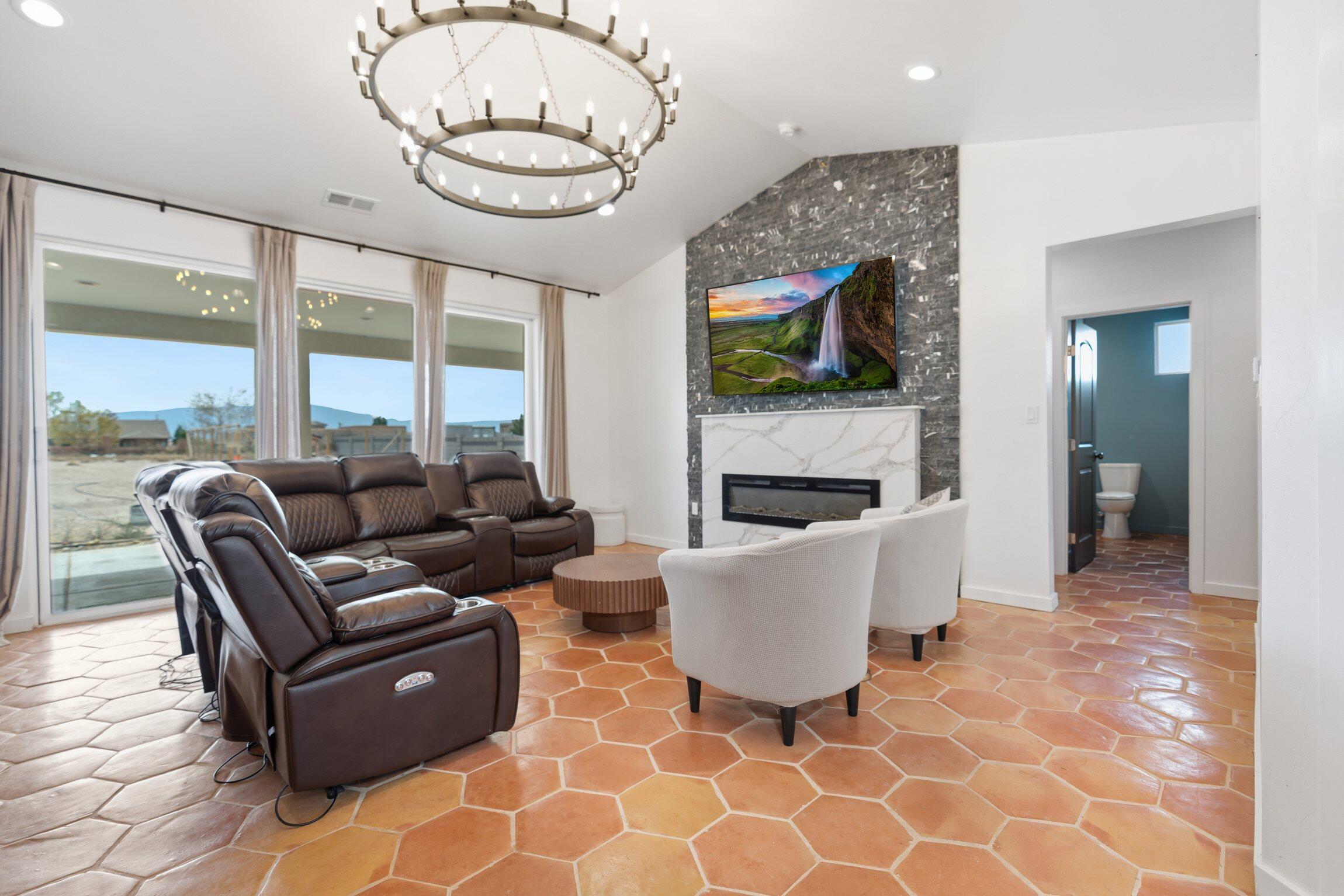 712 2nd Street NE, Rio Rancho, NM 87124 — photo 3