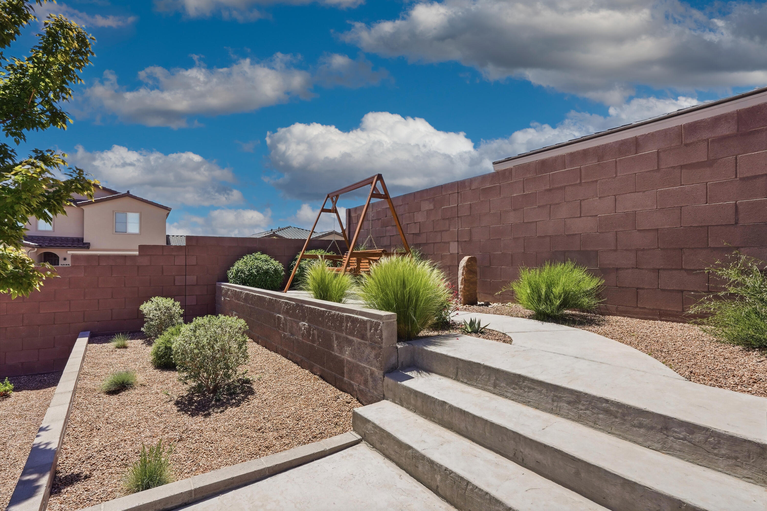 5417 Redtop Street NE, Rio Rancho, NM 87144 — photo 2