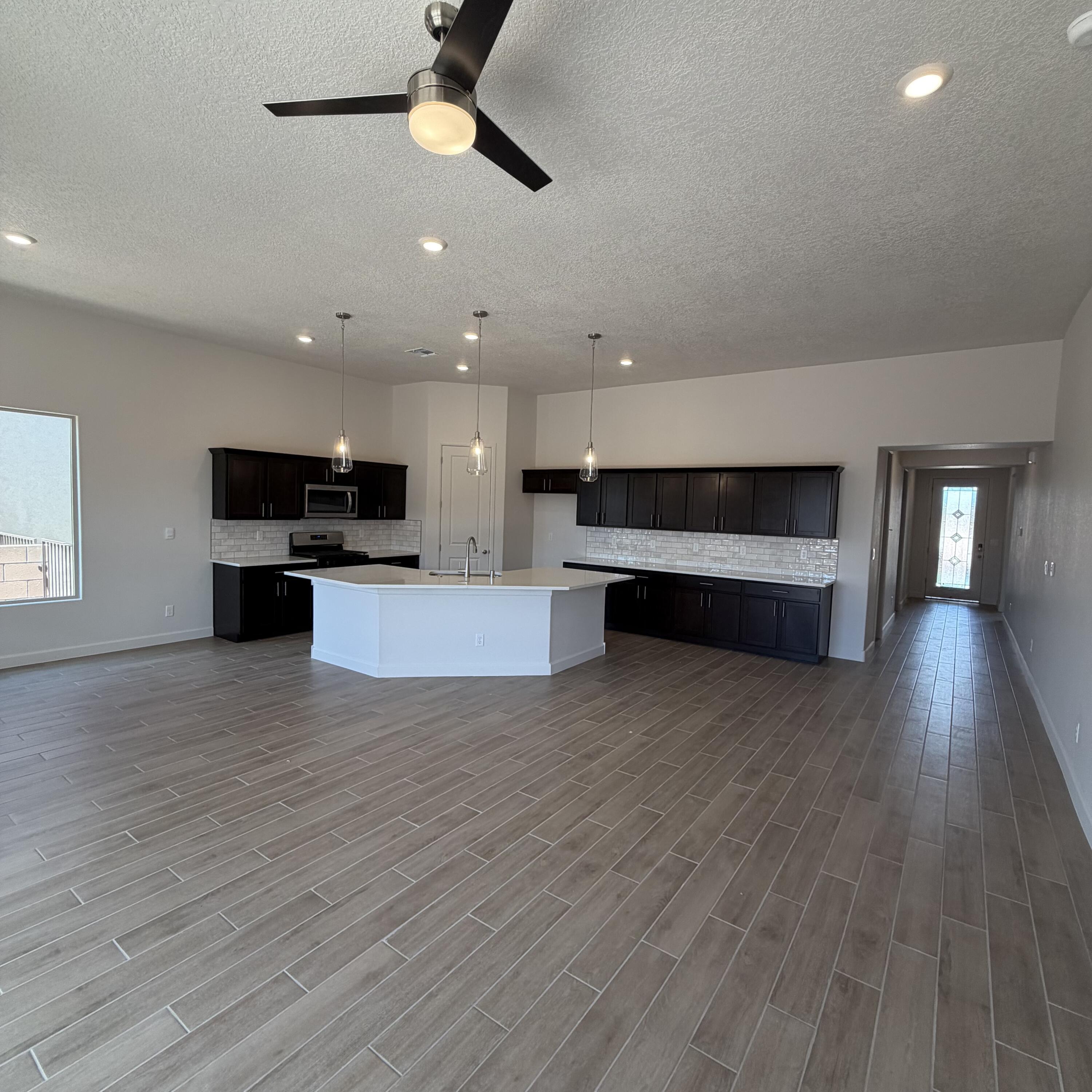 2436 Marble Avenue NE, Rio Rancho, NM 87144 — photo 3