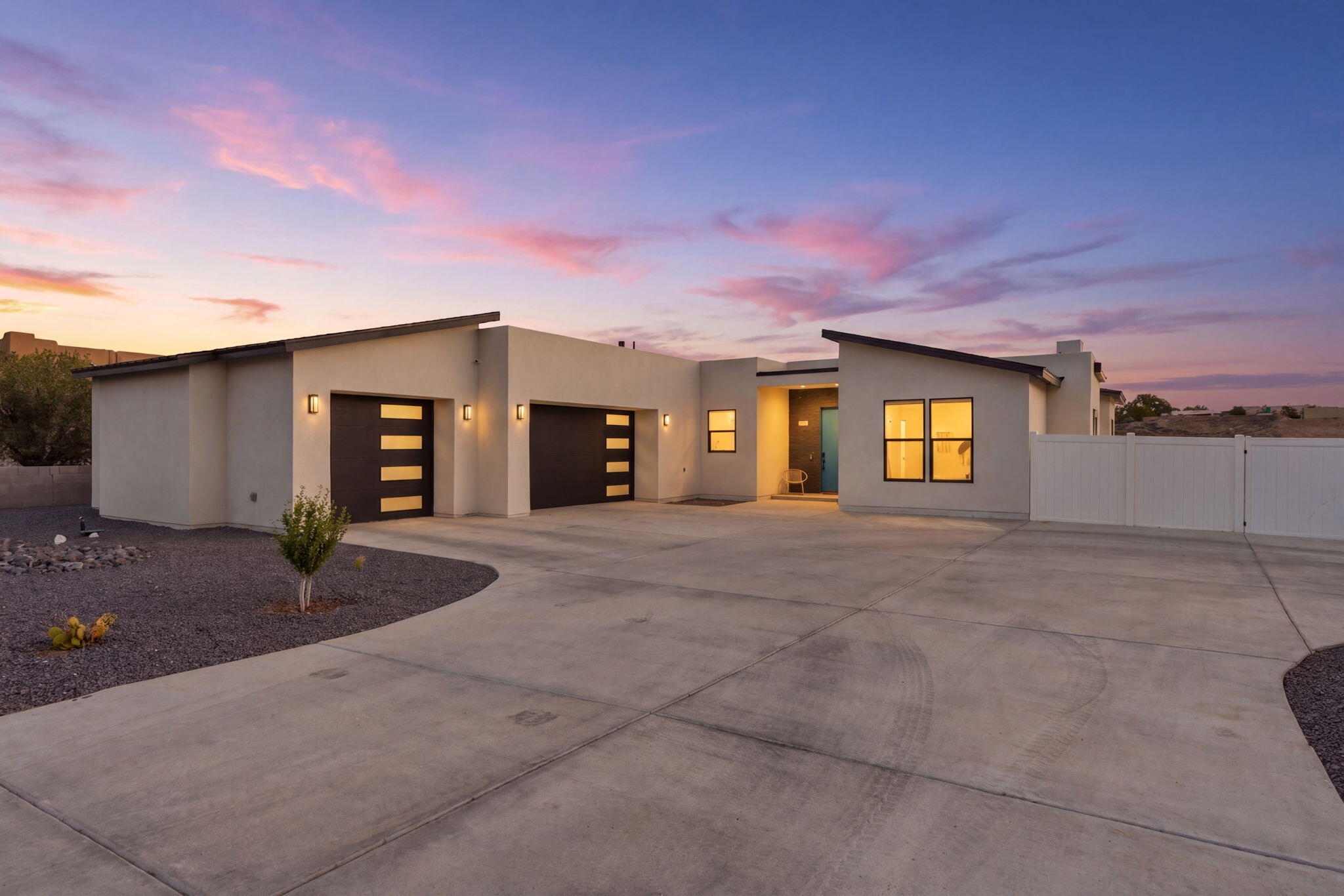 2541 Chessman Drive NE, Rio Rancho, NM 87124