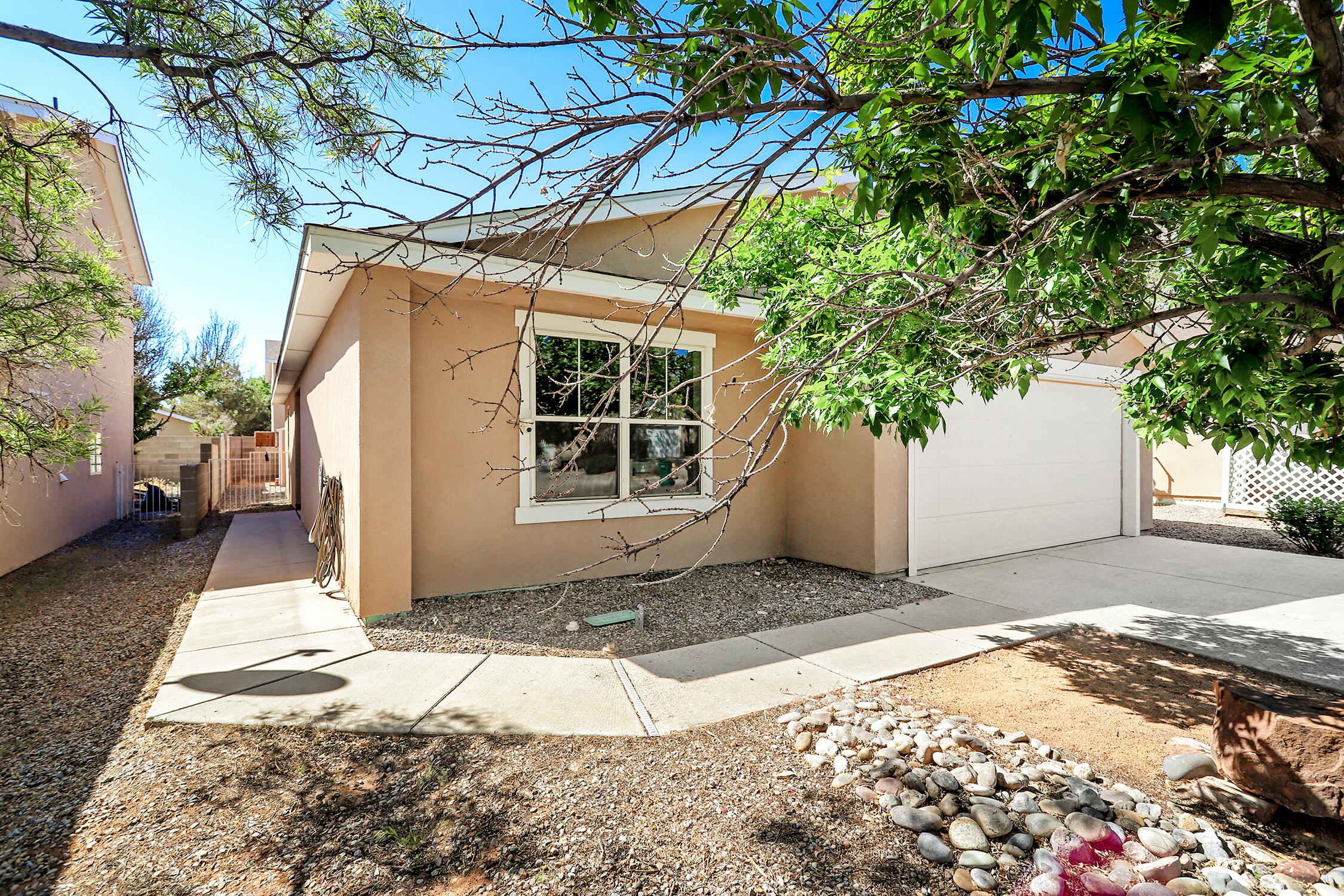 3774 Cattle Drive NE, Rio Rancho, NM 87144 — photo 2