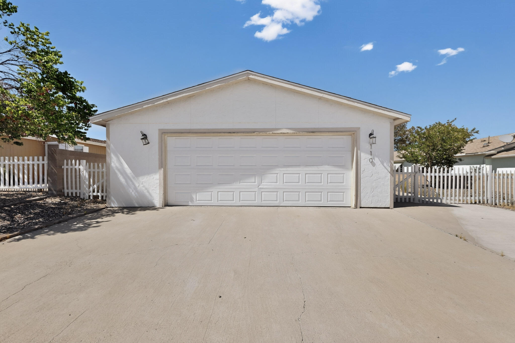 110 Sunrise Bluffs Drive — photo