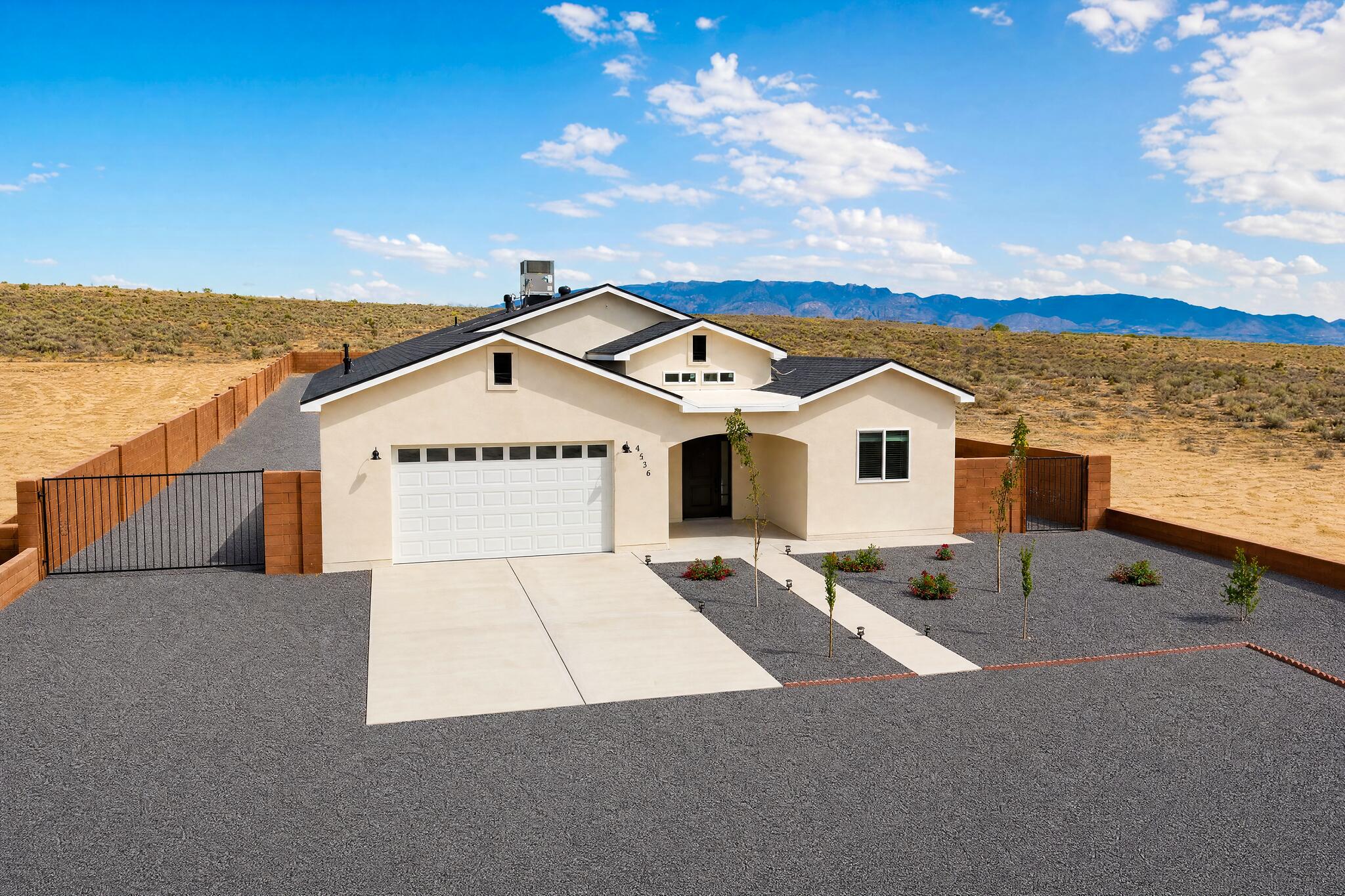 2326 Box Lake Drive NE, Rio Rancho, NM 87144 — photo 2
