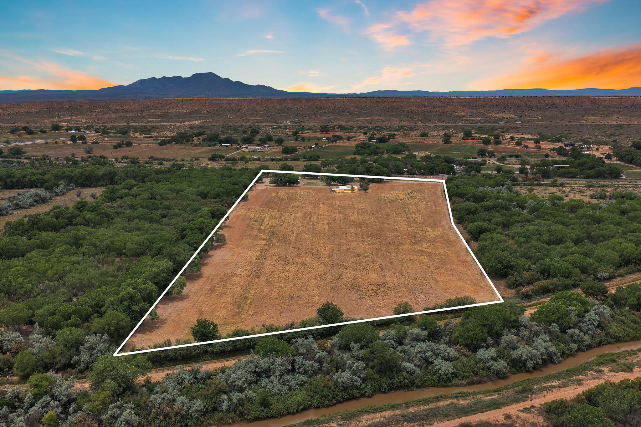 Home in Bosque, NM 87006 — photo 2