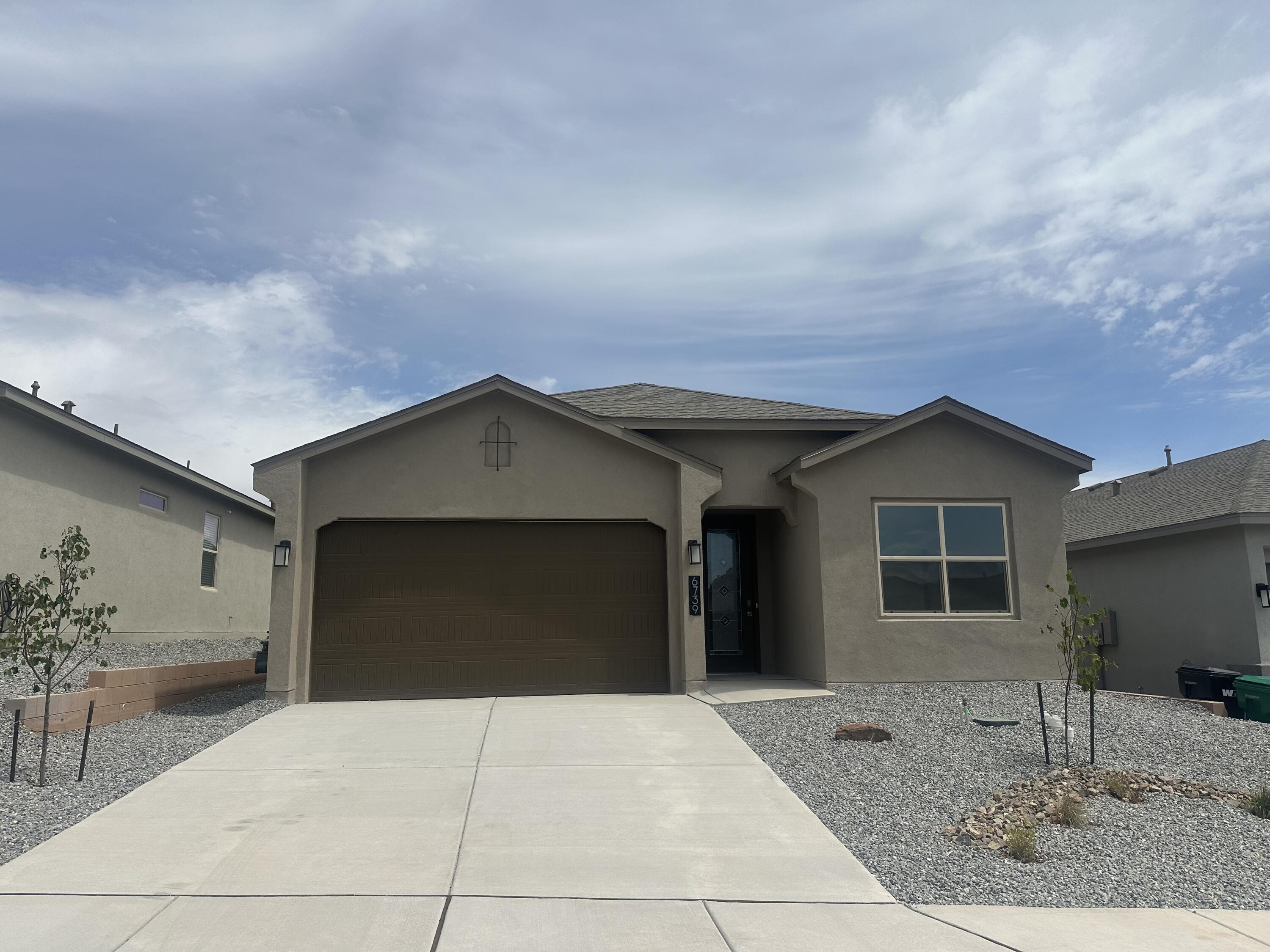 6739 Clayton Drive NE, Rio Rancho, NM 87144