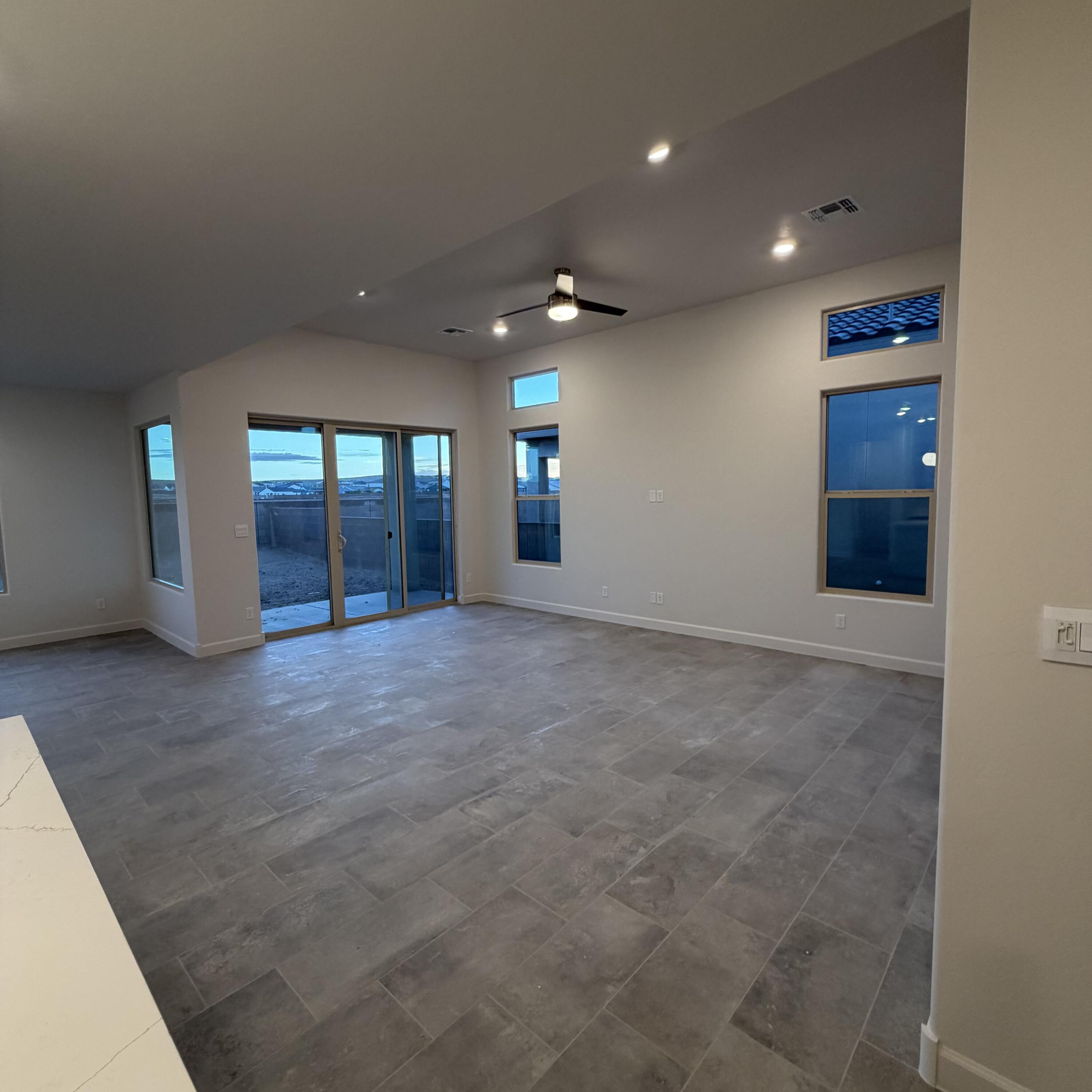 2447 Marble Avenue NE, Rio Rancho, NM 87144 — photo 2