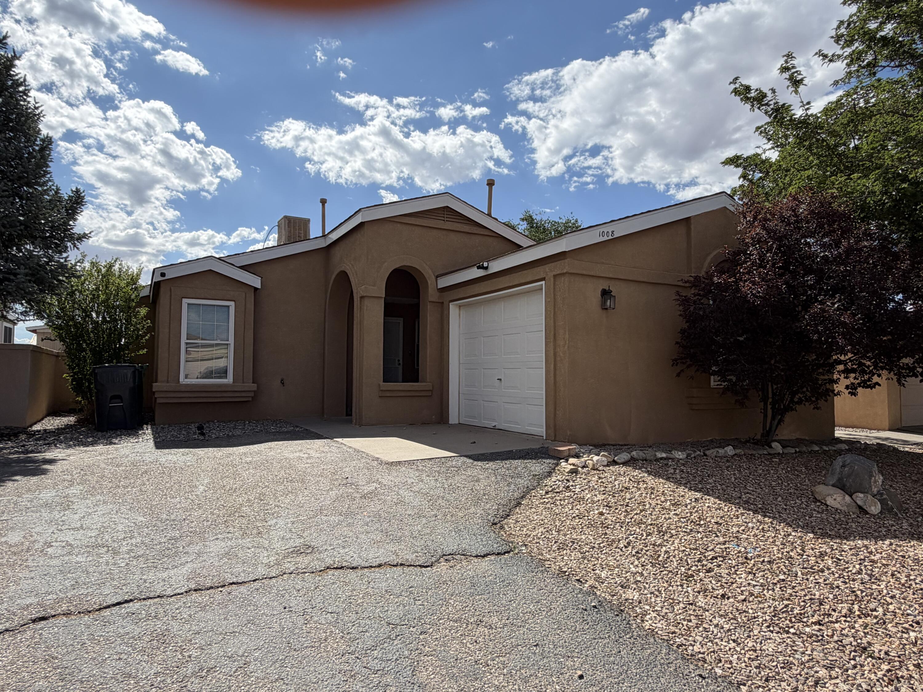 1008 Harrison Drive NE, Rio Rancho, NM 87144