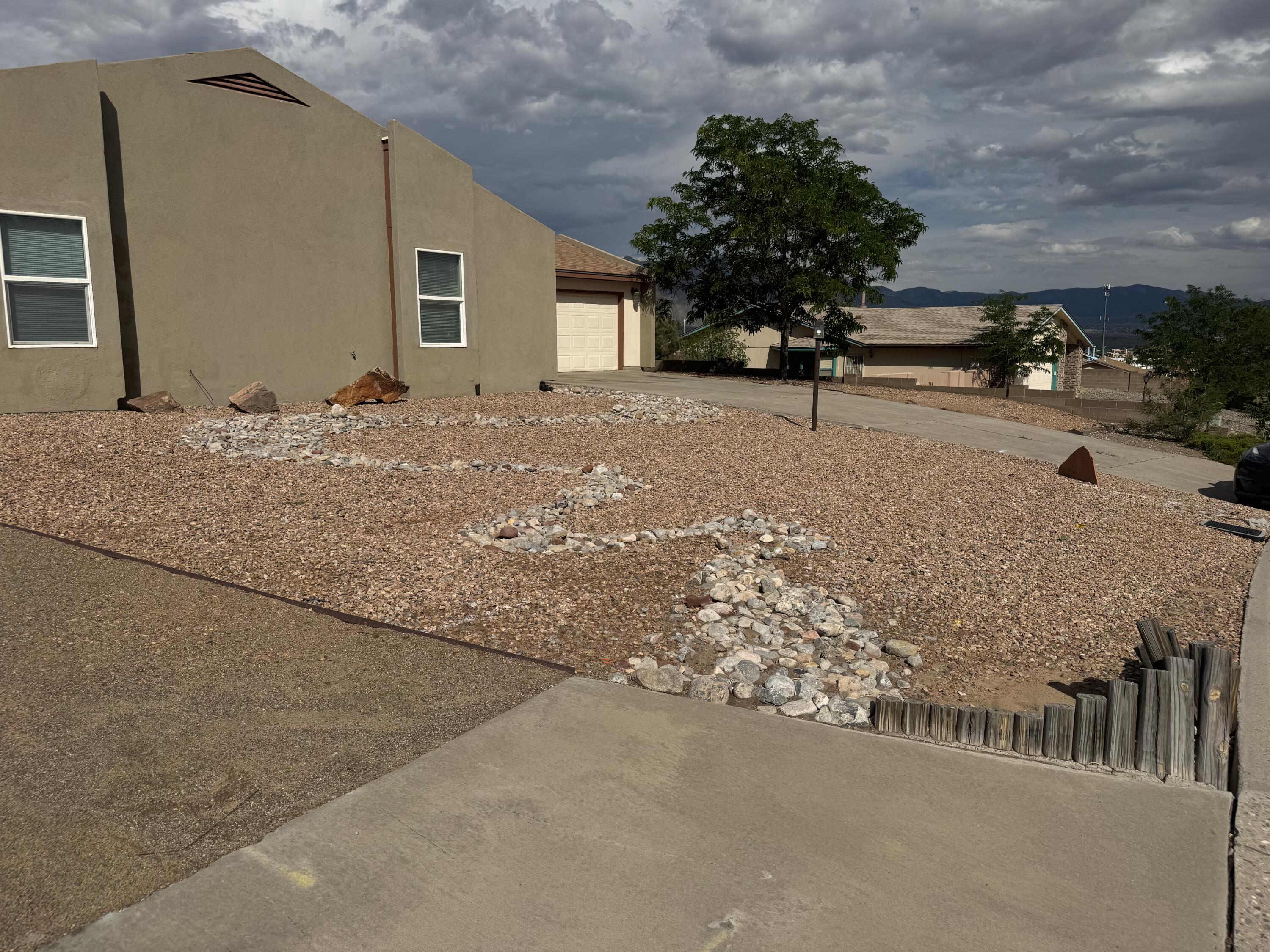 4765 Limestone Drive NE, Rio Rancho, NM 87124 — photo 3