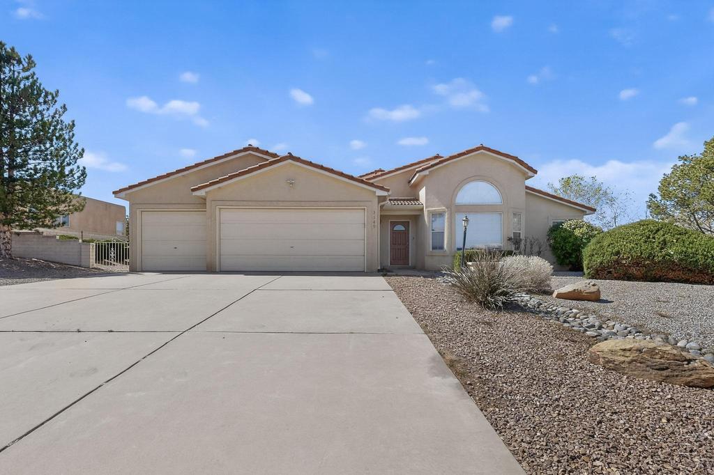 3149 Ashkirk Loop SE, Rio Rancho, NM 87124