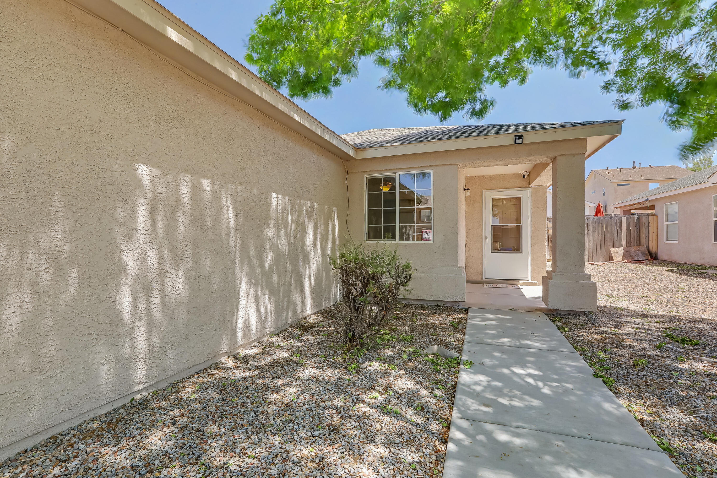 616 Valley Meadows Drive NE — photo