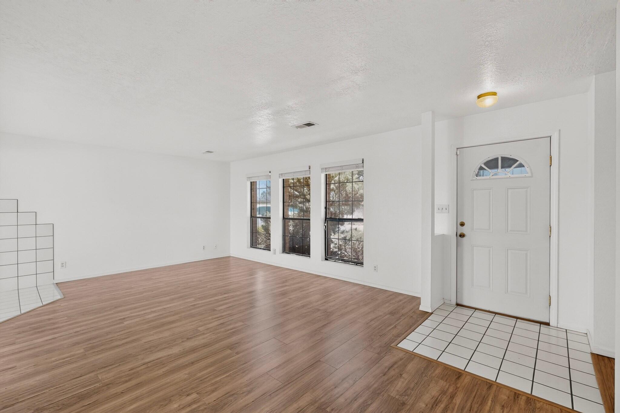 404 Longwood Drive NE, Rio Rancho, NM 87124 — photo 3