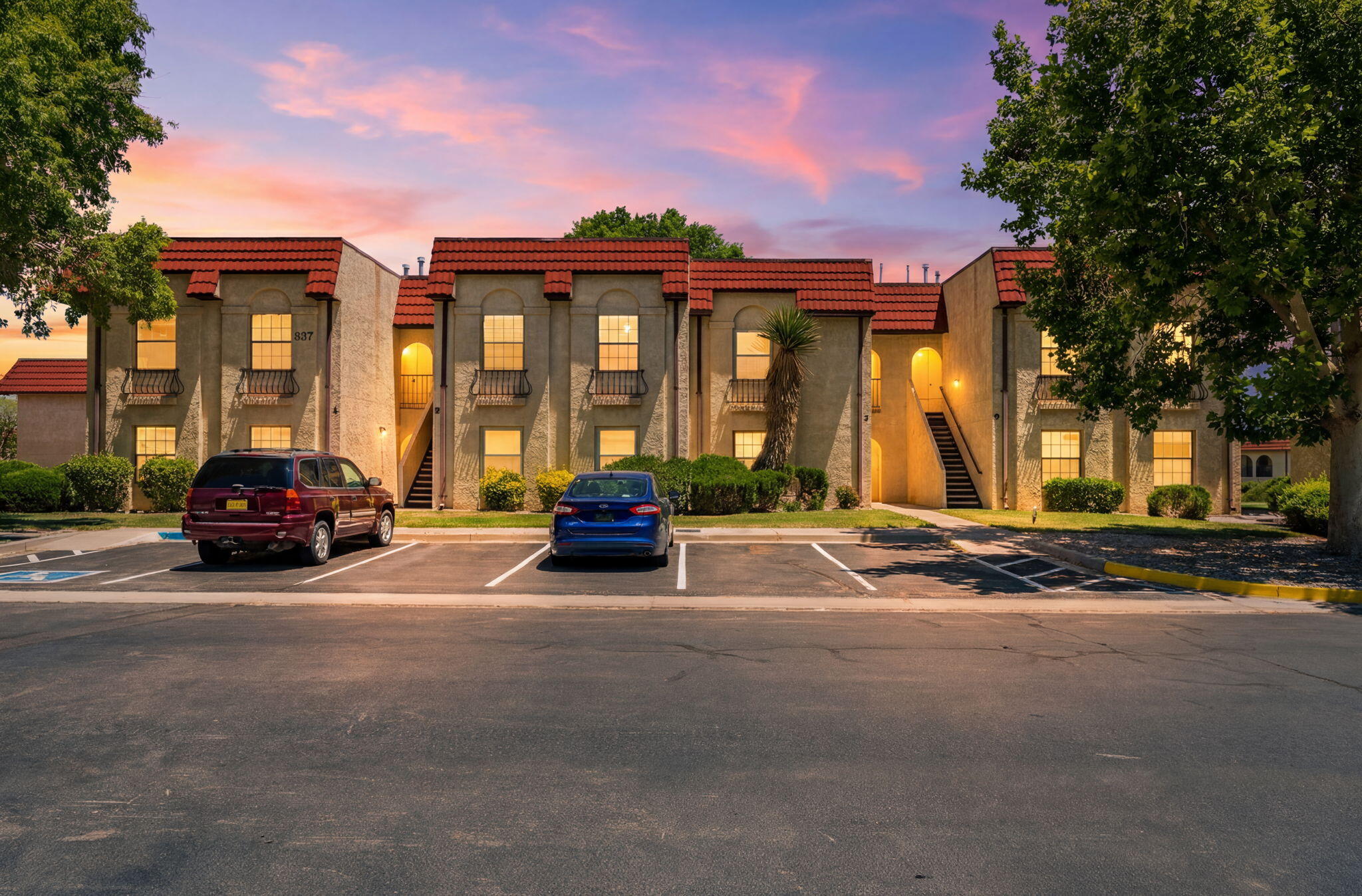 827 Country Club Drive SE Apt 2B — photo