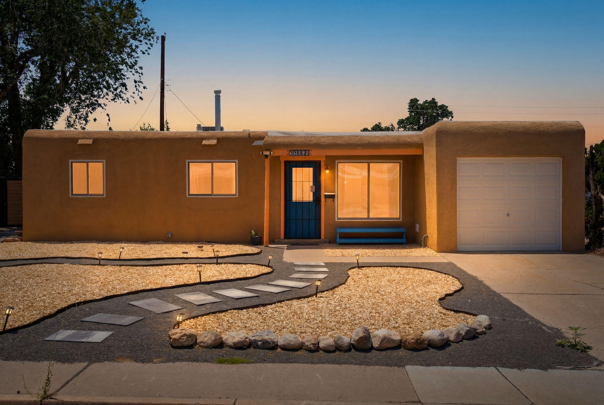 11608 Clifford Avenue NE — photo