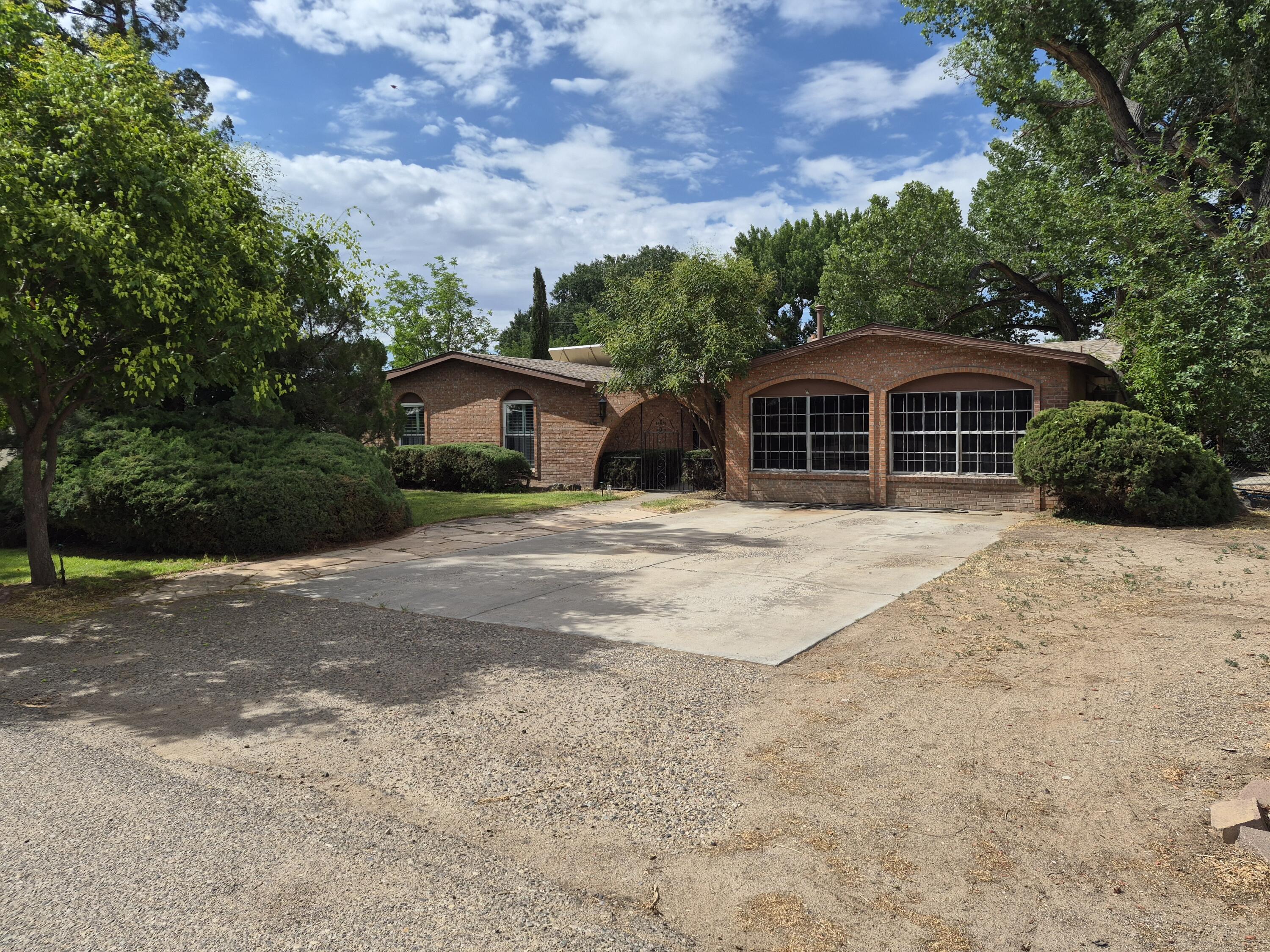 1020 Stuart Road NW — photo