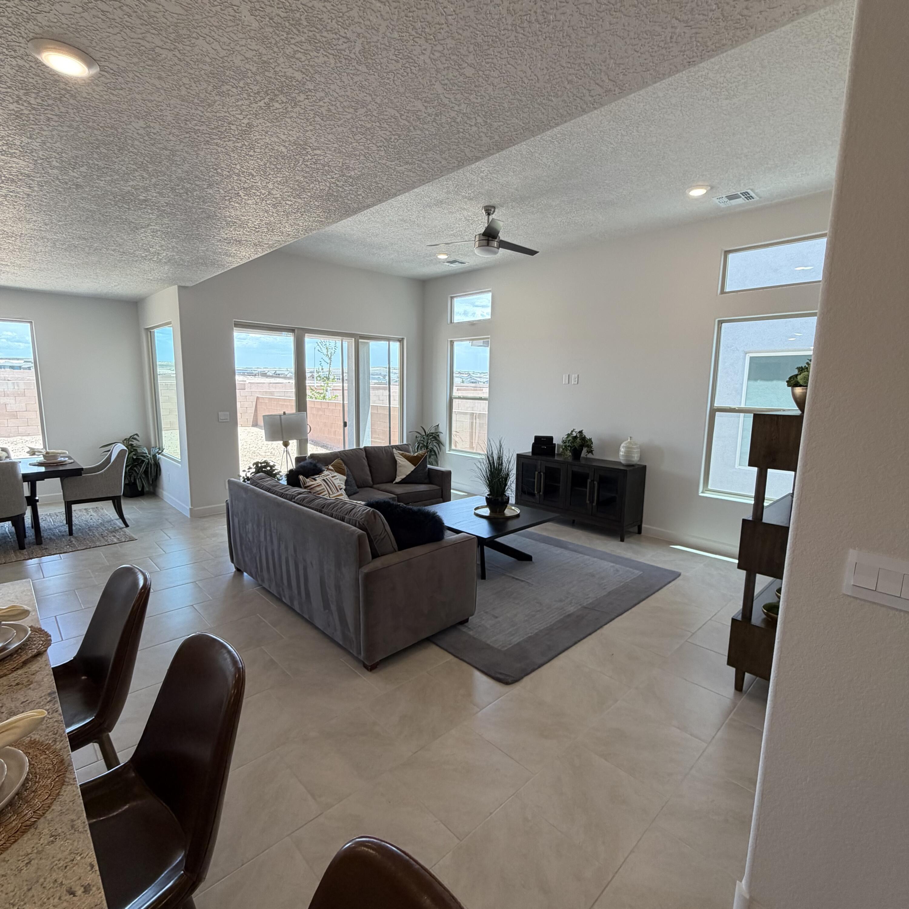 2427 Marble Avenue NE, Rio Rancho, NM 87144 — photo 3
