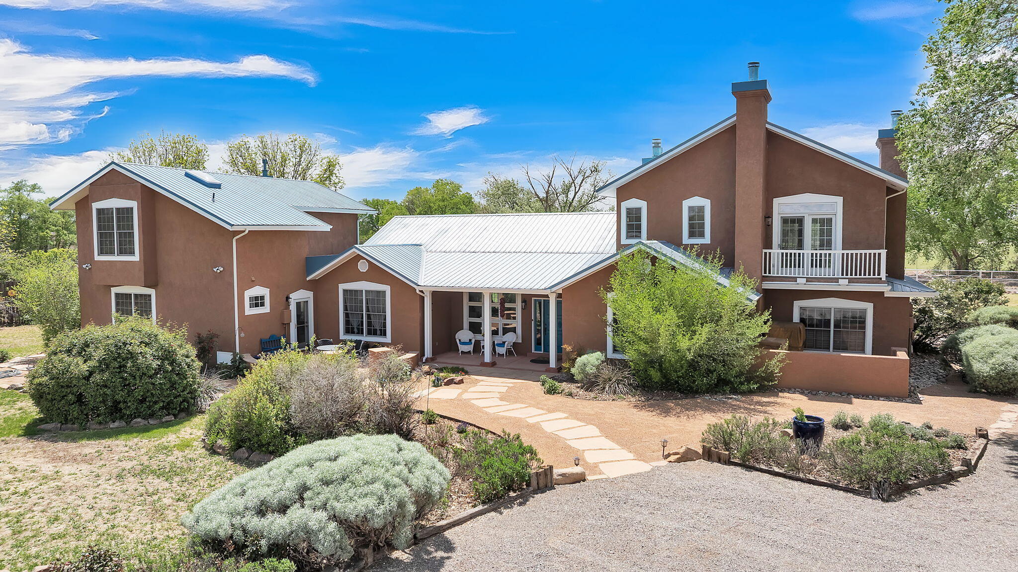 535 Cacahuate SW — photo