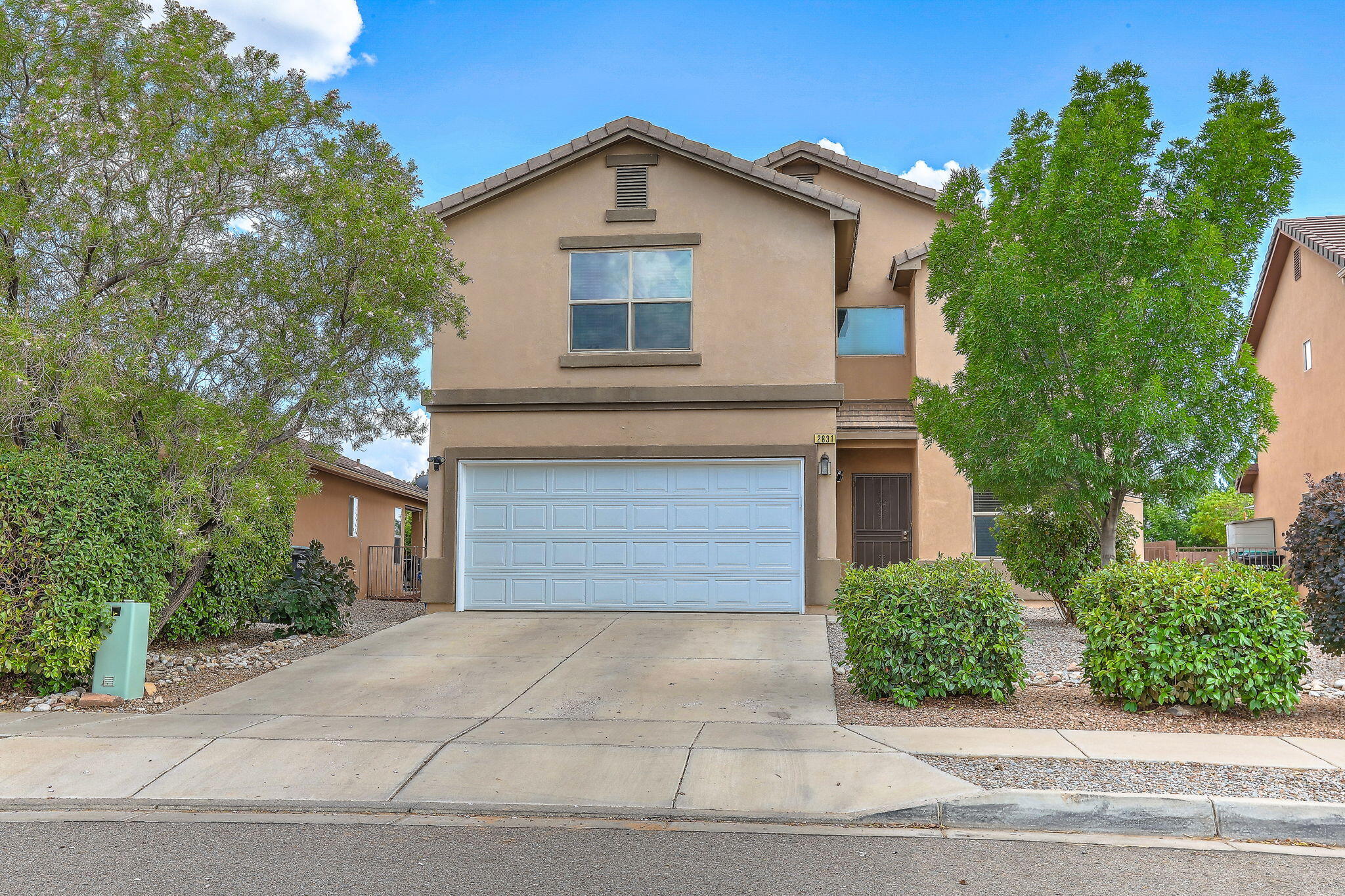 2831 Violeta Circle SE — photo