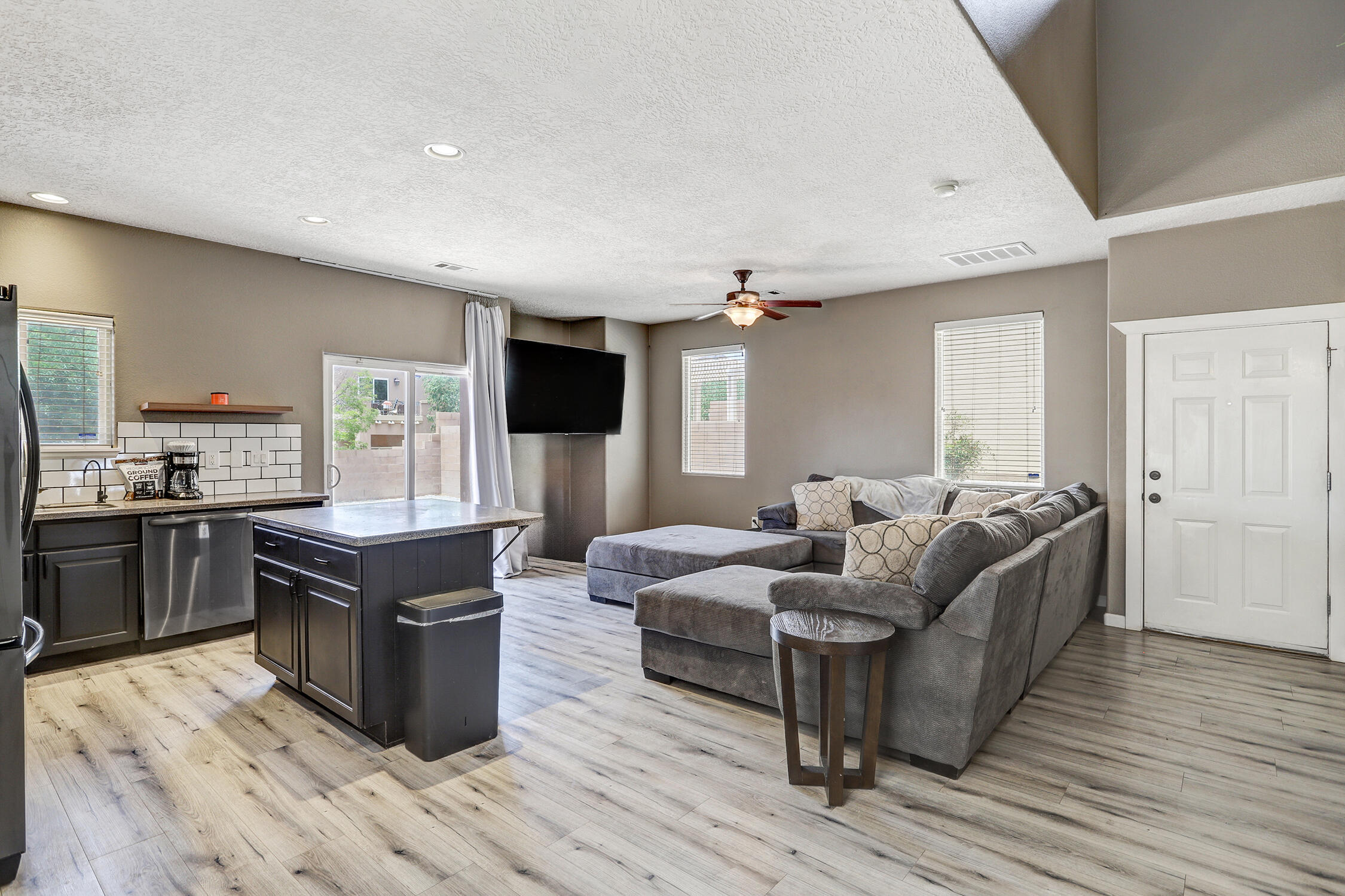 2613 Violeta Circle SE, Rio Rancho, NM 87124 — photo 3