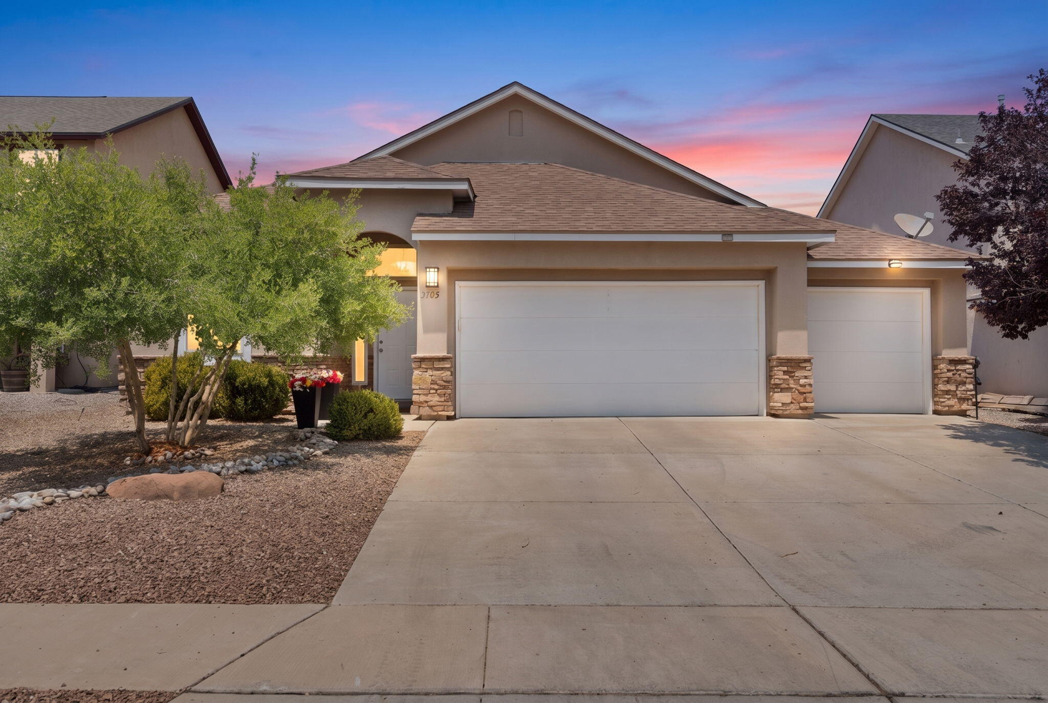 2105 Palenque Drive SE, Rio Rancho, NM 87124