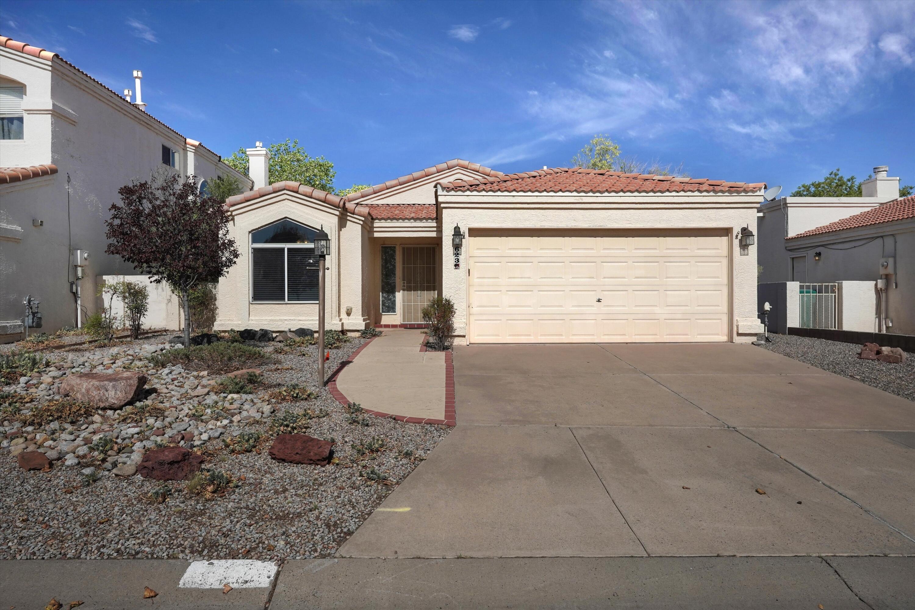 623 Hermit Falls Drive SE, Rio Rancho, NM 87124