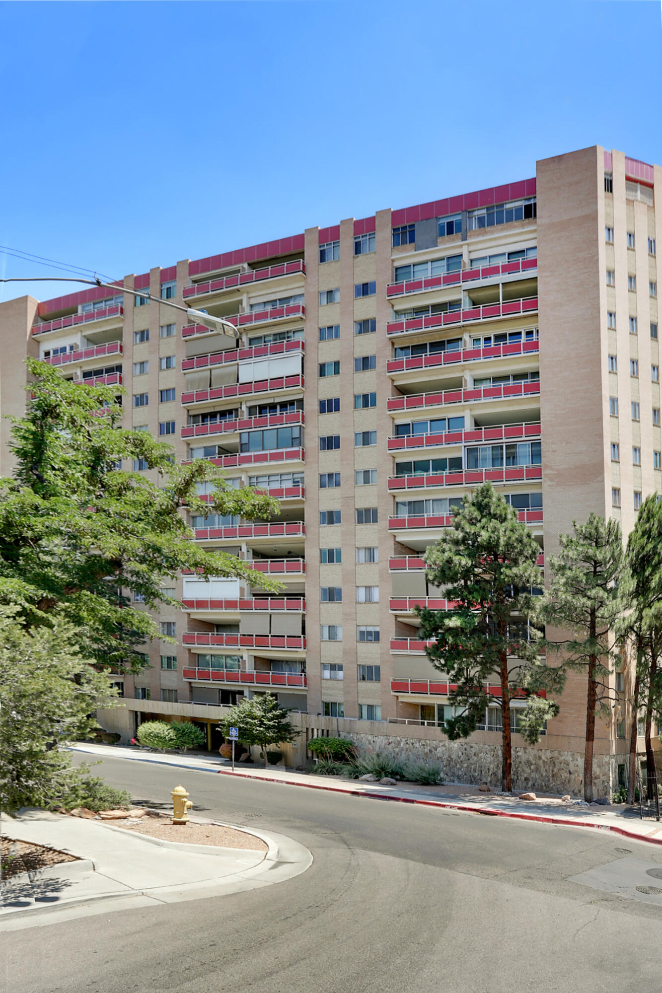 1331 Park Avenue SW 411/412 — photo