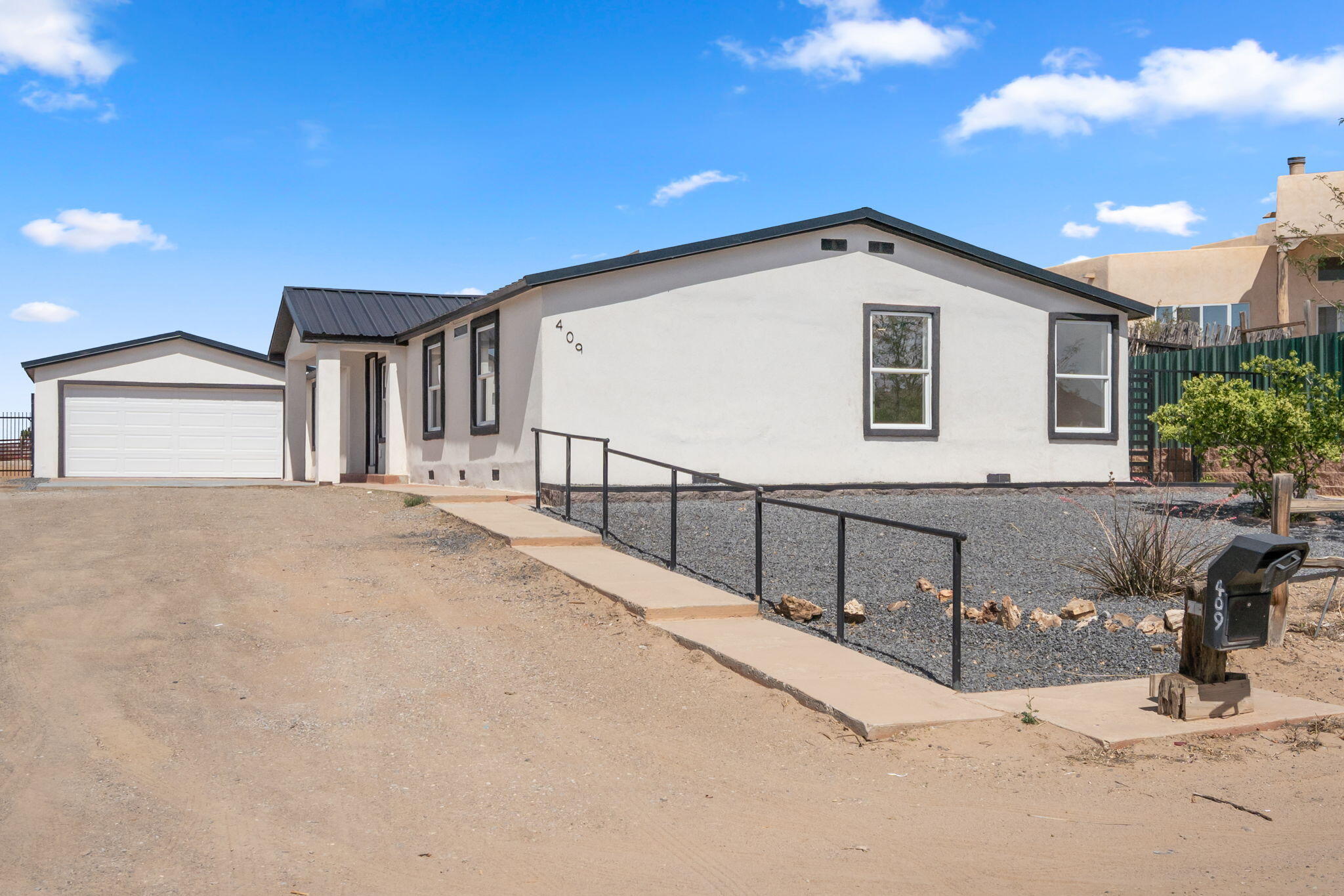 409 2nd Street SW, Rio Rancho, NM 87124 — photo 2