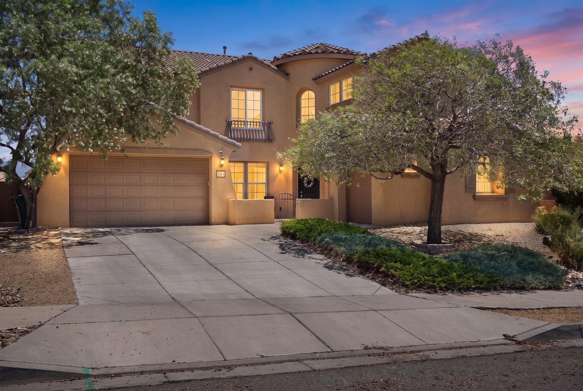 20 Los Balcones Place NE, Rio Rancho, NM 87124