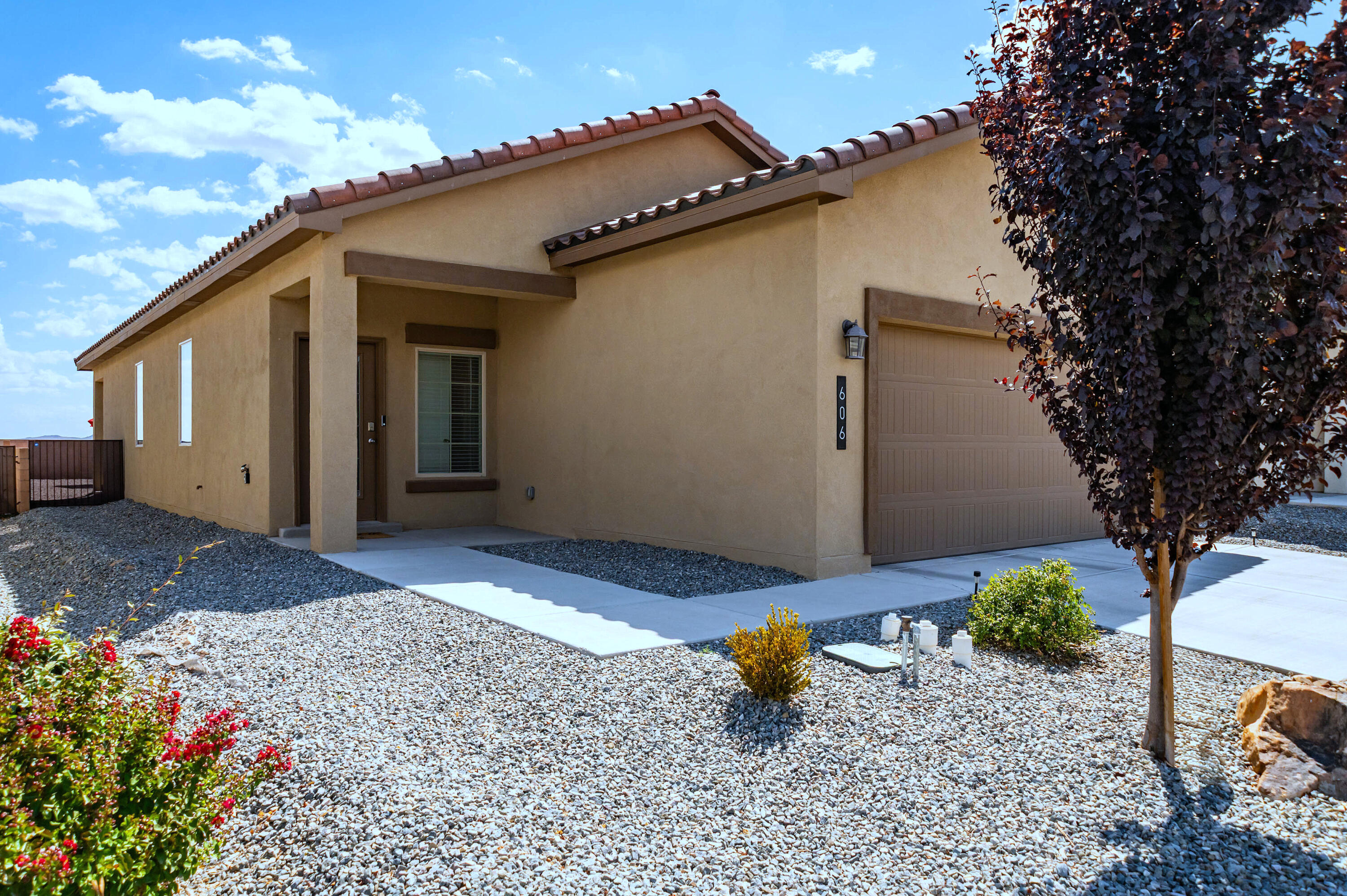 606 Turmalina Drive SE, Rio Rancho, NM 87124 — photo 2