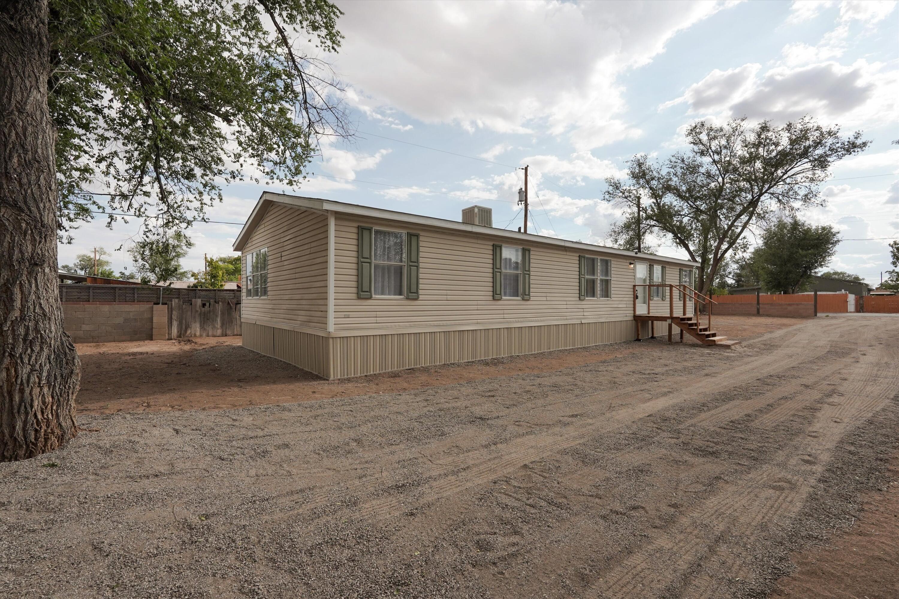 2106 Perry Road SW — photo