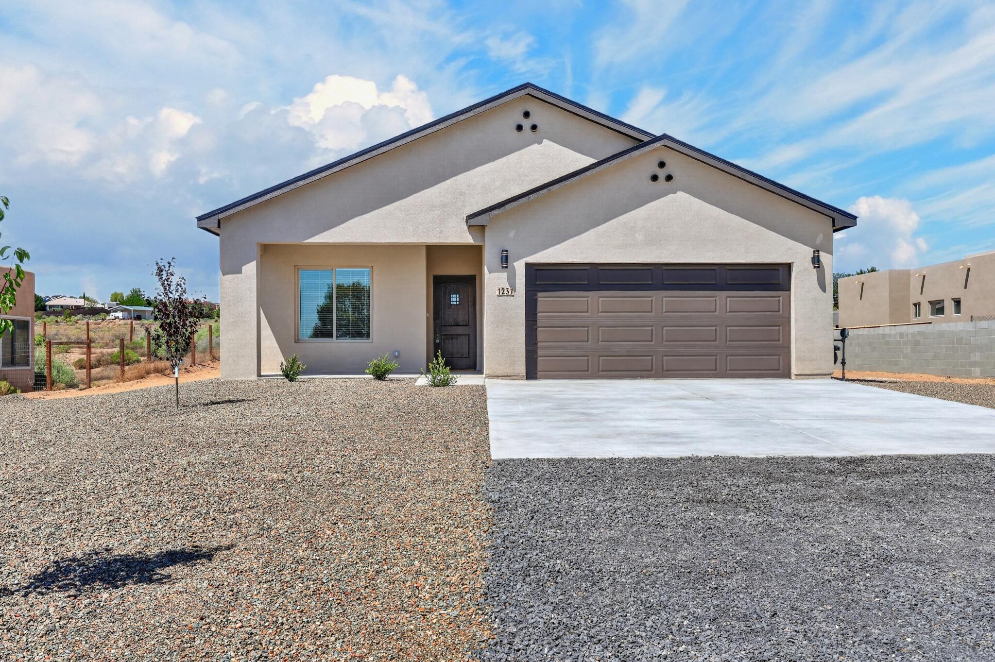 1231 15th Street SE, Rio Rancho, NM 87124