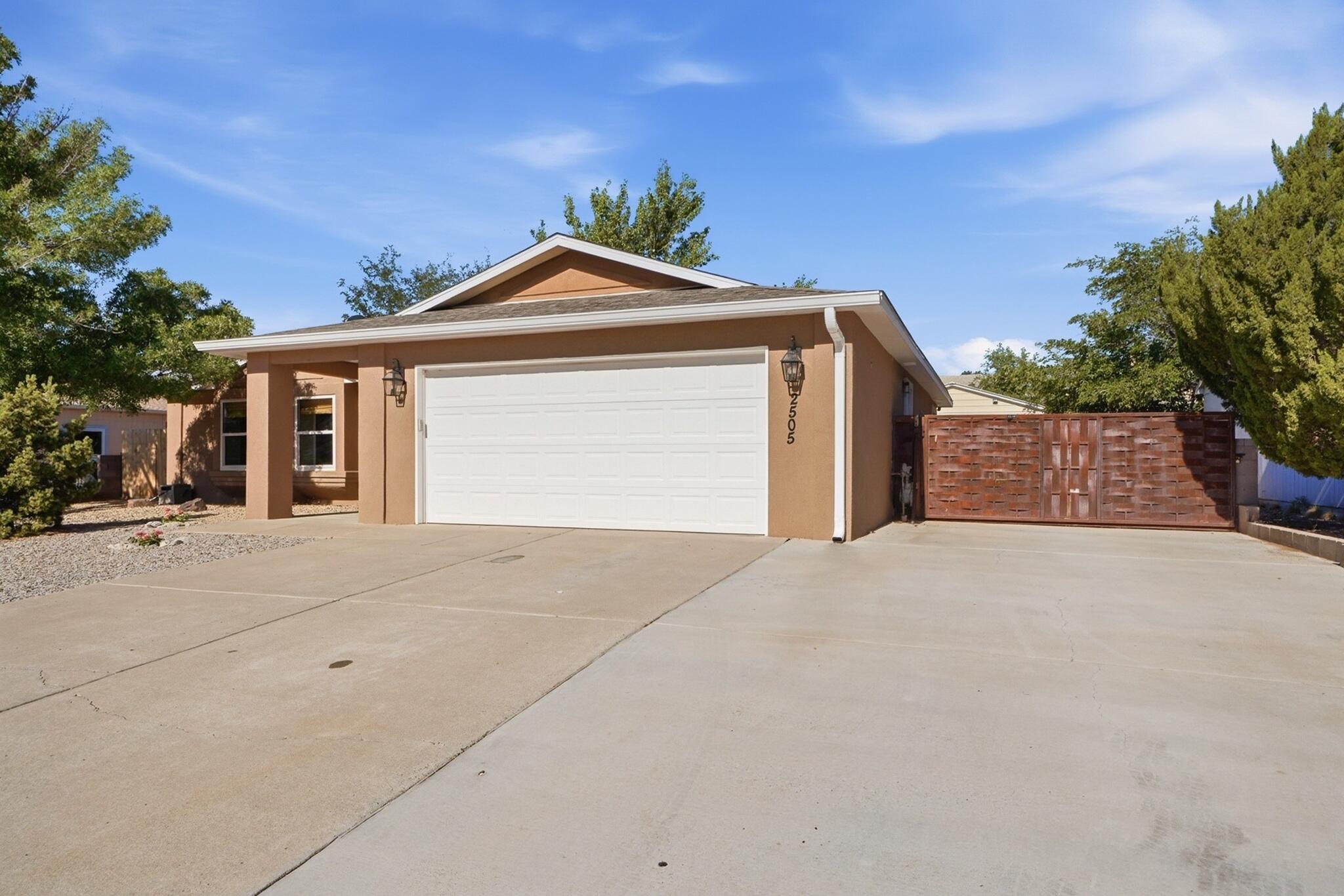 2505 Twin Buttes Drive NE, Rio Rancho, NM 87144 — photo 2