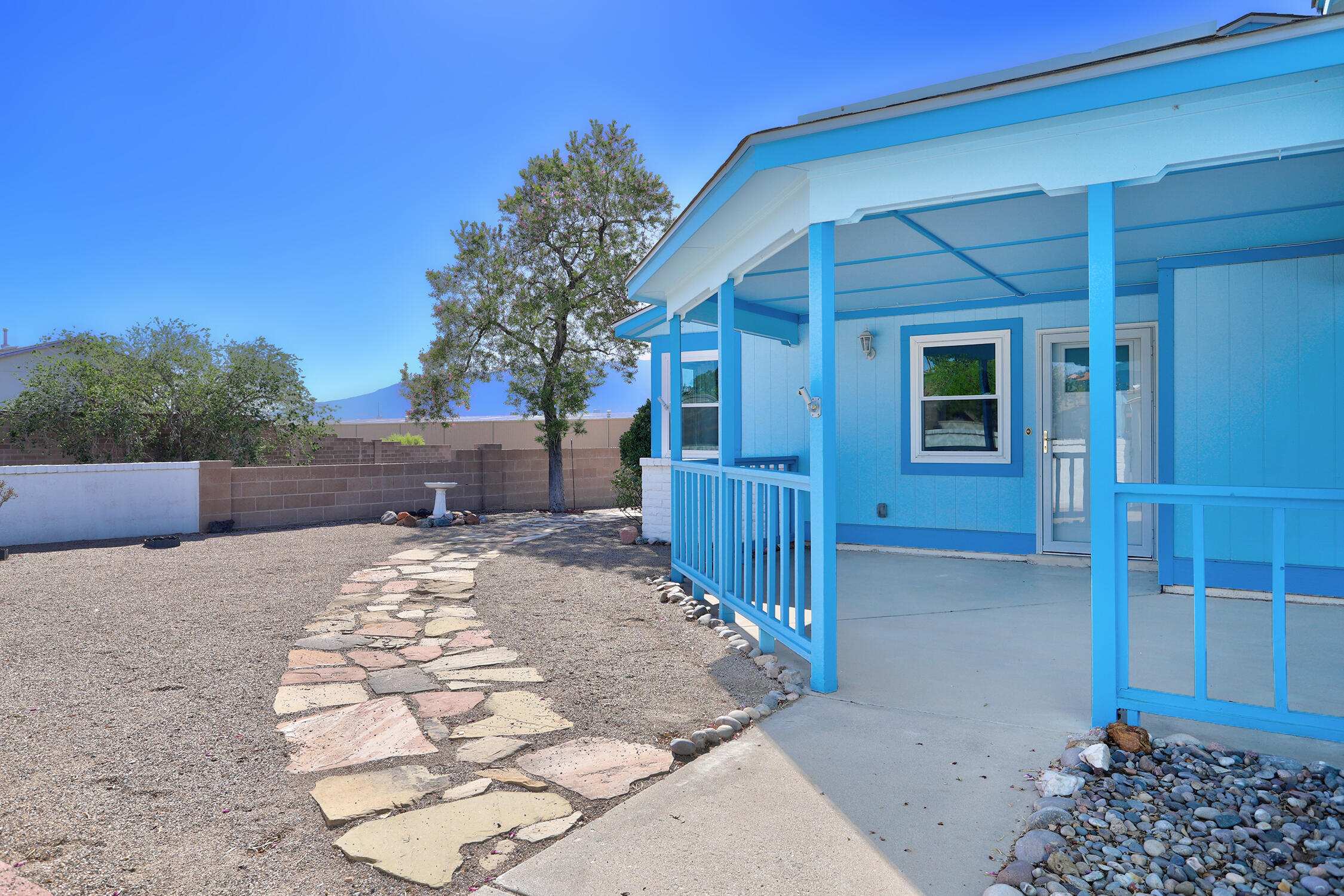 286 Pearl Drive NE, Rio Rancho, NM 87124 — photo 2