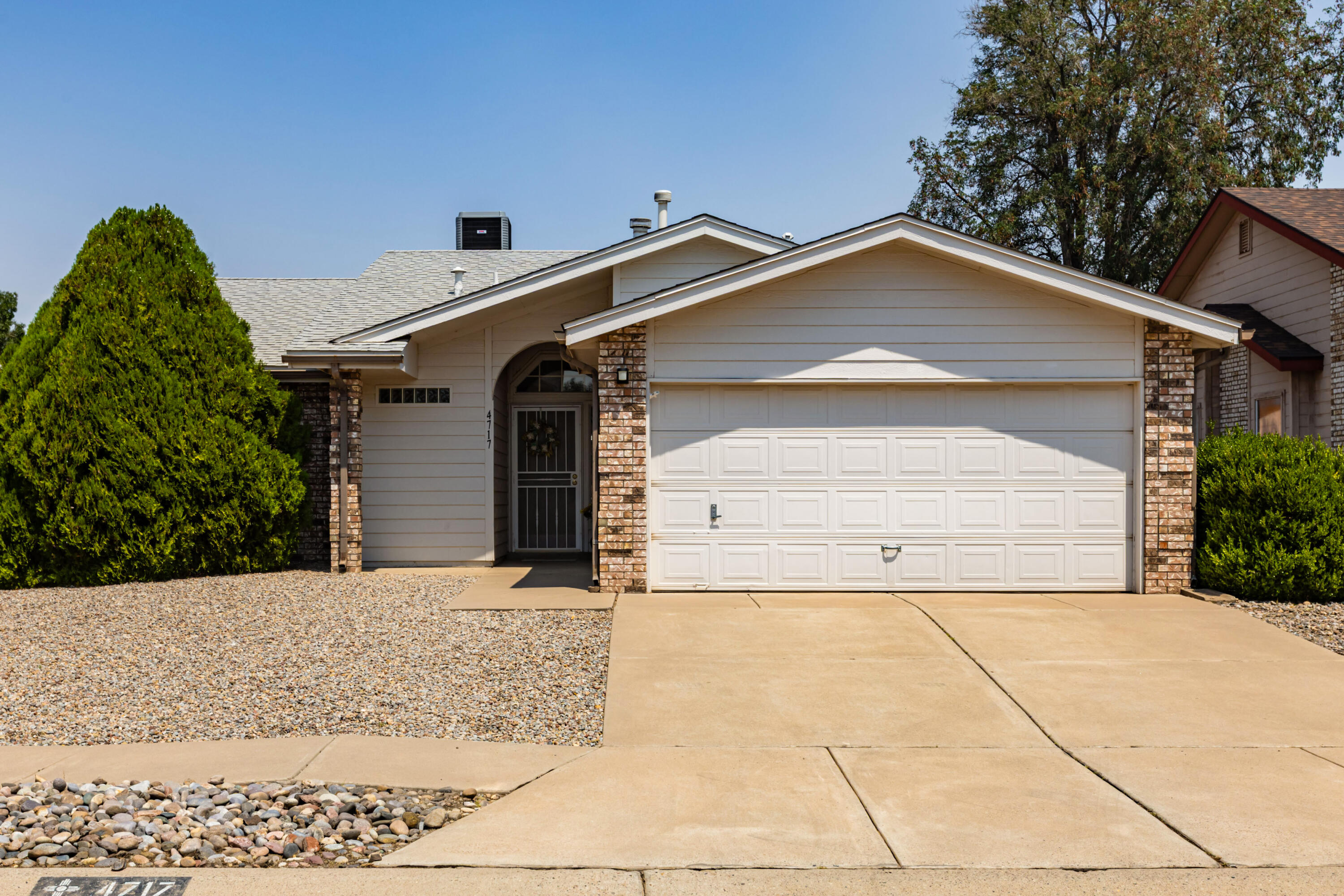4717 Snapdragon Road NW — photo
