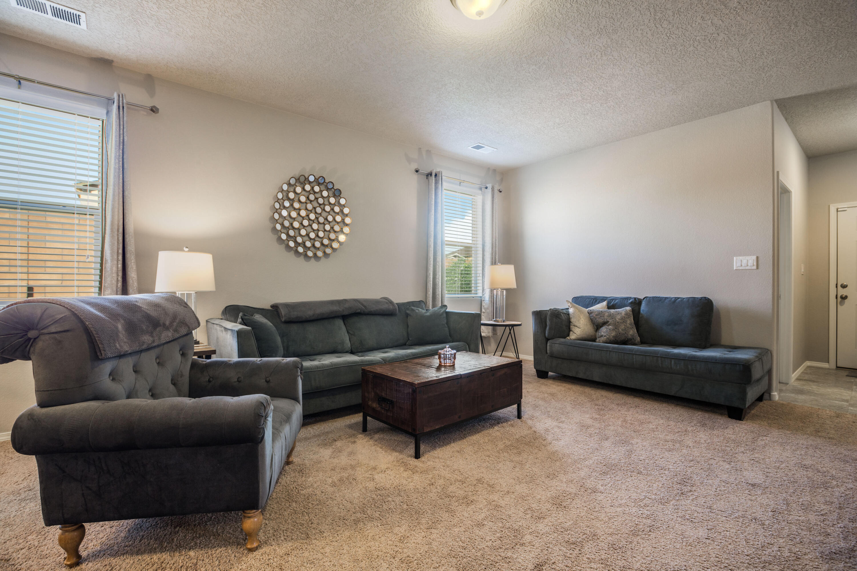 5917 Colfax Place NE, Rio Rancho, NM 87144 — photo 3