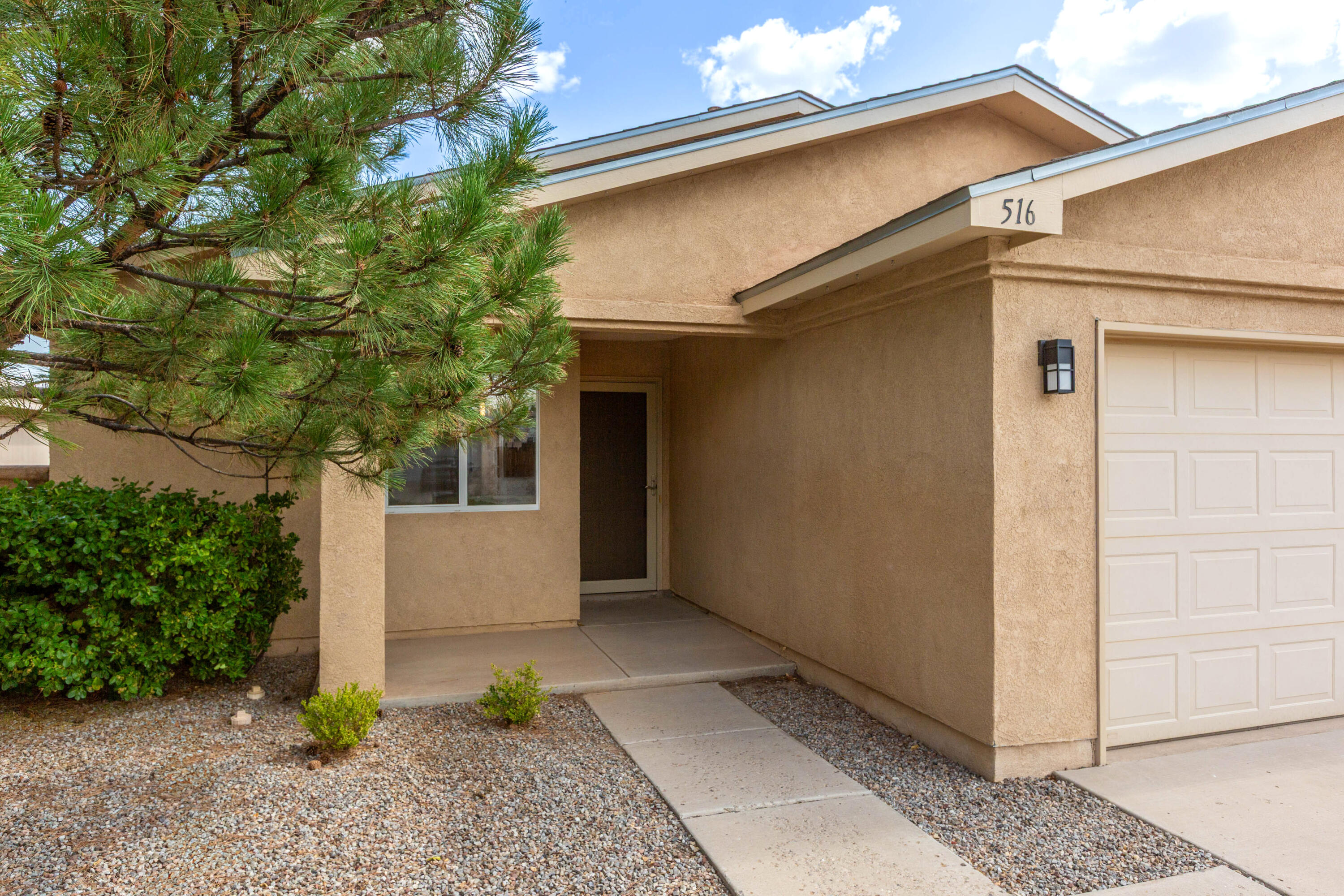 516 Medina Meadows Drive NE, Rio Rancho, NM 87144 — photo 2