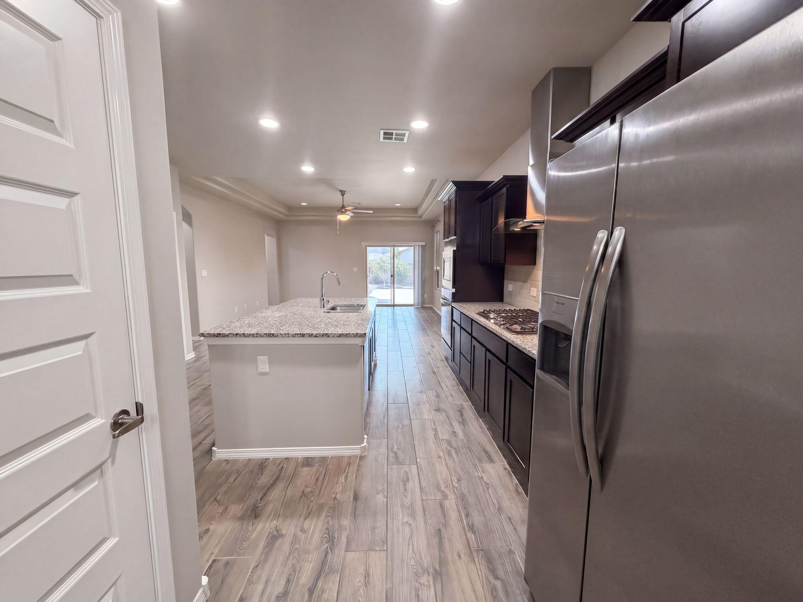 6384 Red Falcon Drive NE, Rio Rancho, NM 87144 — photo 2