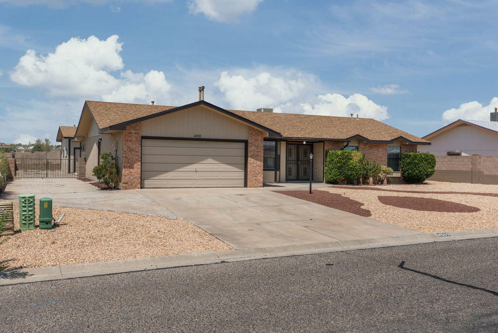 4505 Quartz Drive NE, Rio Rancho, NM 87124 — photo 2