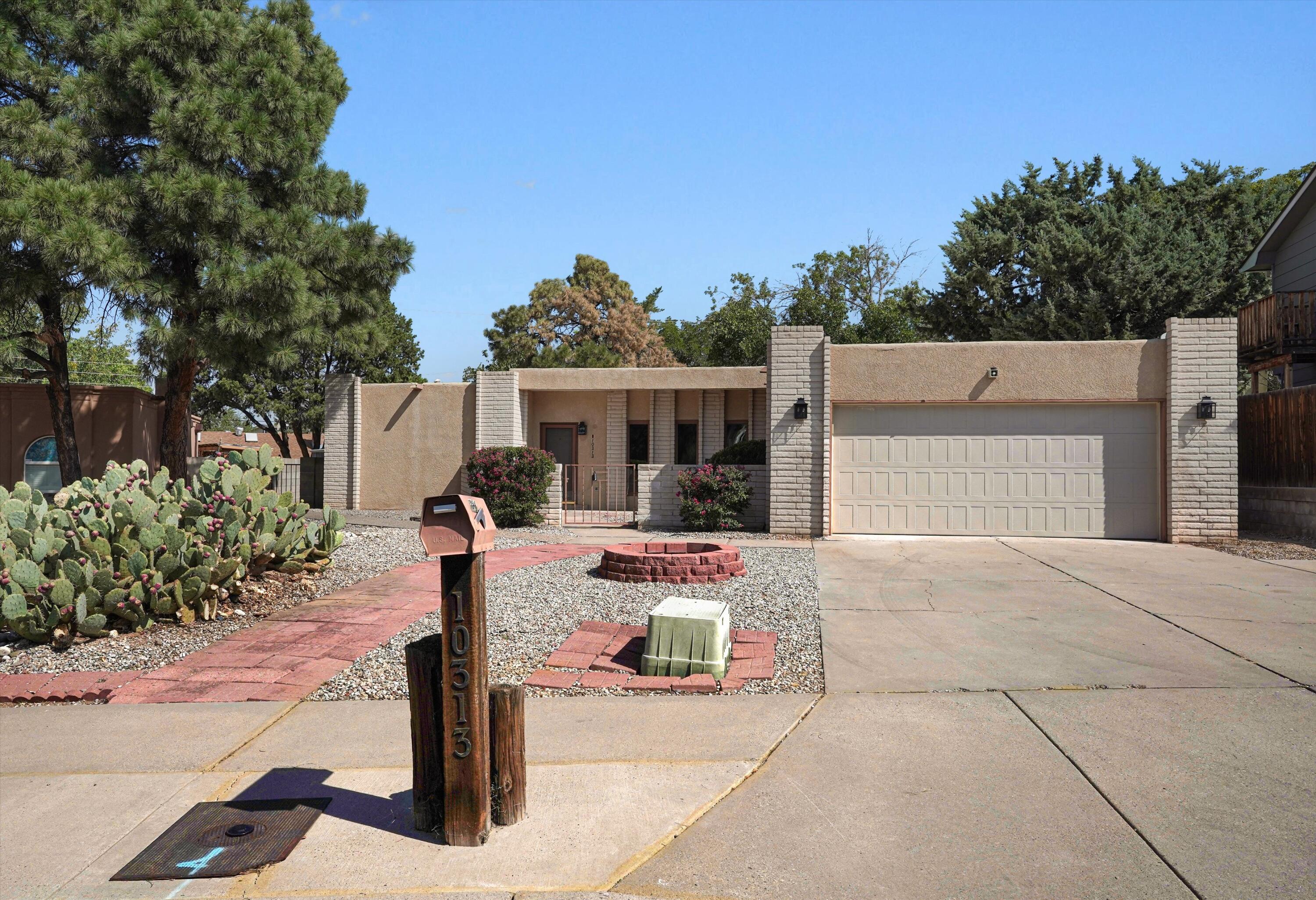 10313 Karen Avenue NE — photo