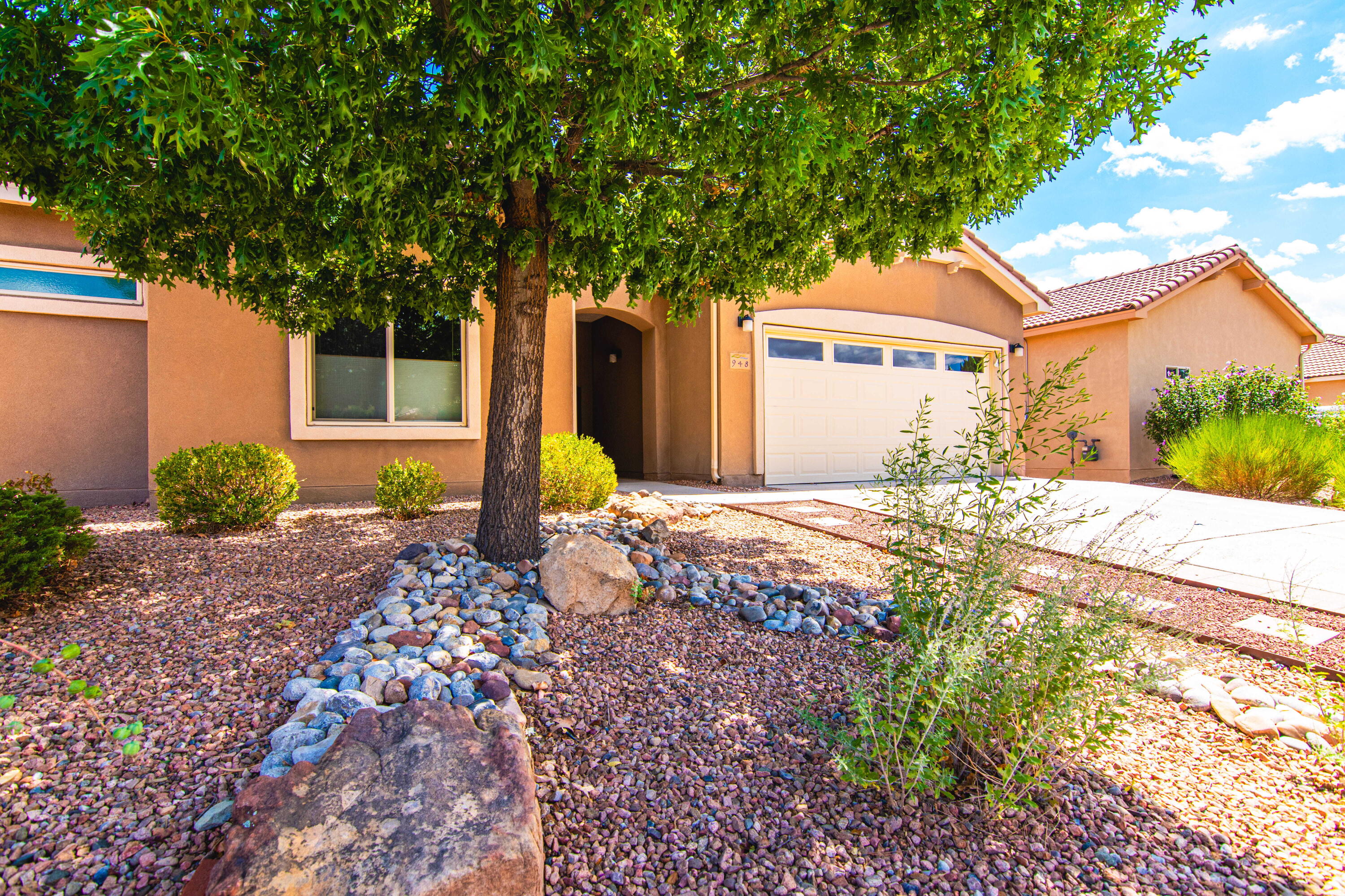 948 Evening Primrose Lane — photo