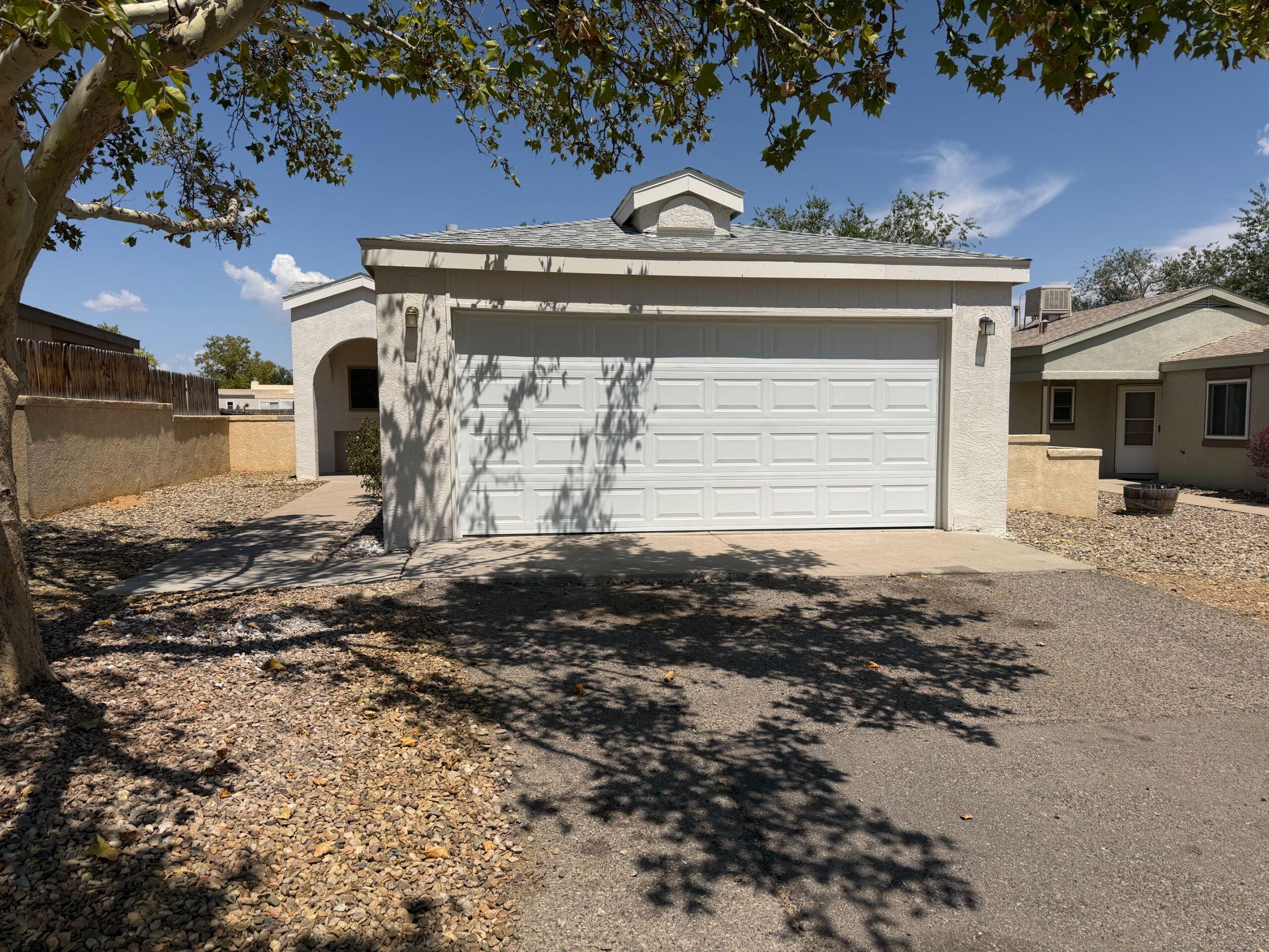 1610 Perma Drive NE — photo
