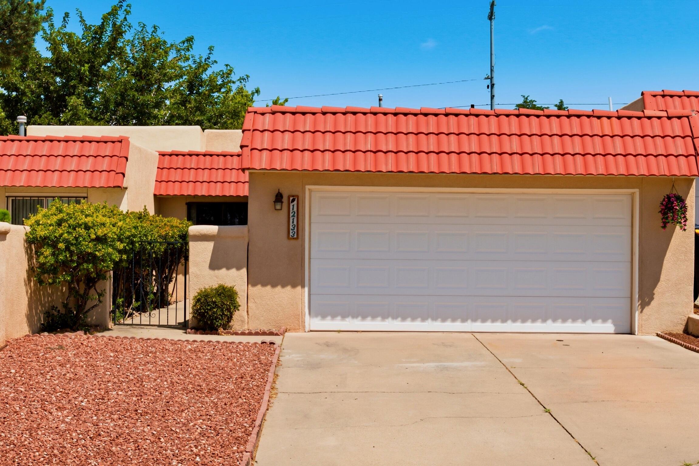 12133 Calle Zagal NE — photo