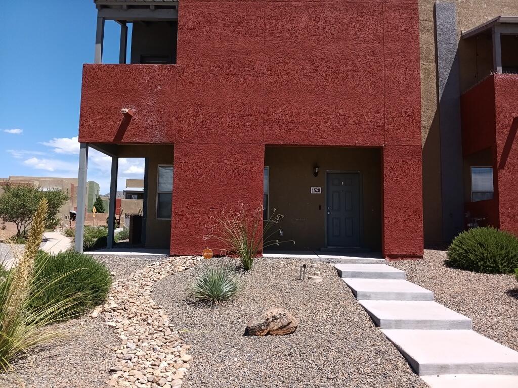 1528 Domino Drive SE — photo